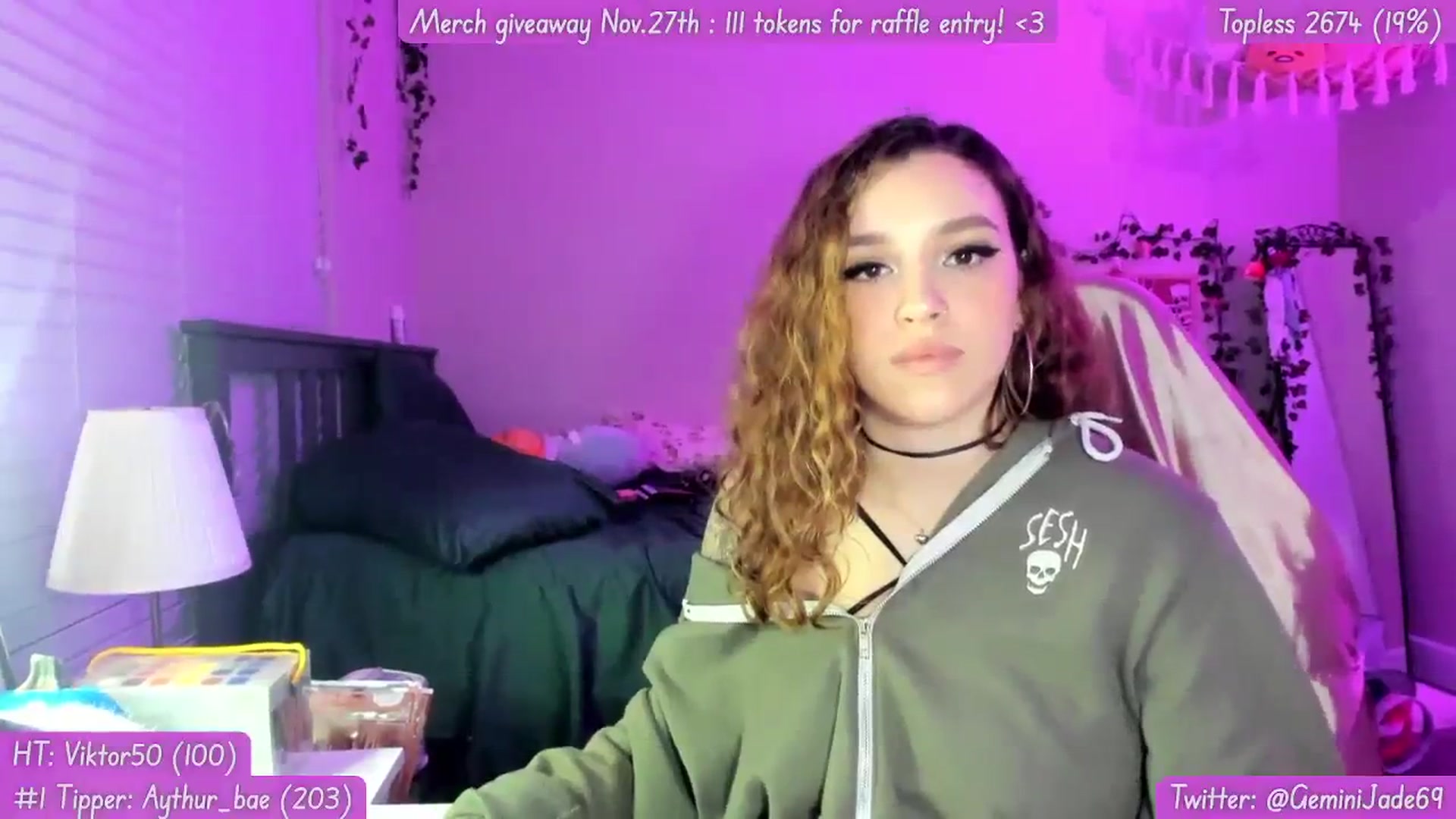 Gallery image thumbnail from GeminiJade69's myfreecams stream on, 10/26/2023, 06:54 image 15 of 20