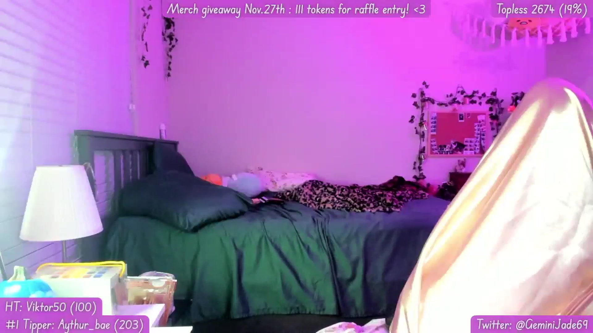 Gallery image thumbnail from GeminiJade69's myfreecams stream on, 10/26/2023, 06:54 image 16 of 20