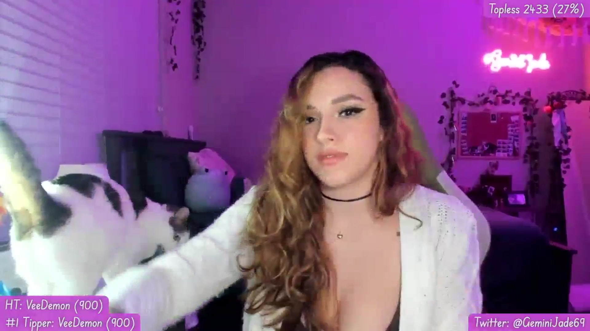 Gallery image thumbnail from GeminiJade69's myfreecams stream on, 11/08/2023, 05:33 image 15 of 20