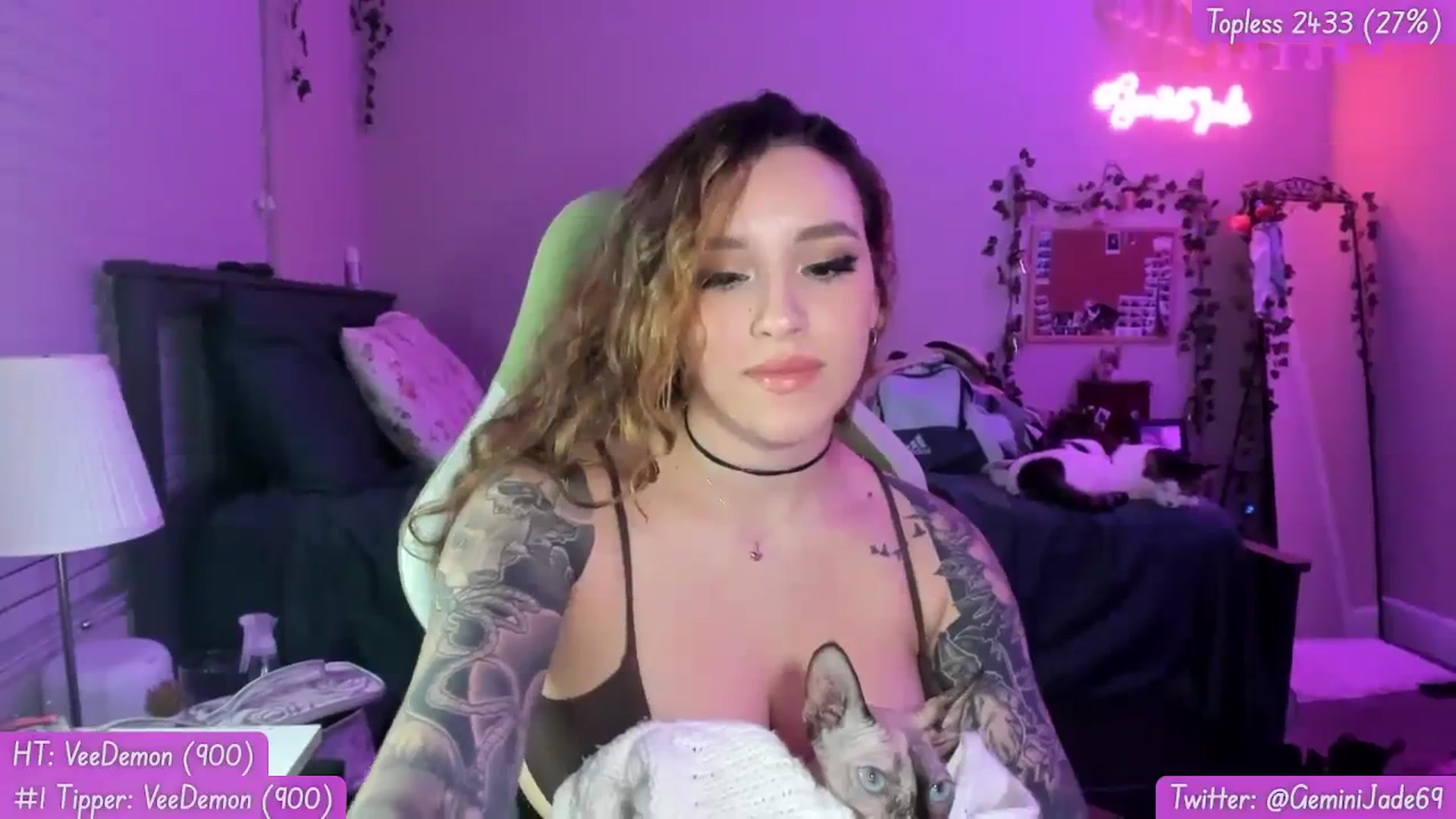 Gallery image thumbnail from GeminiJade69's myfreecams stream on, 11/08/2023, 07:29 image 3 of 20