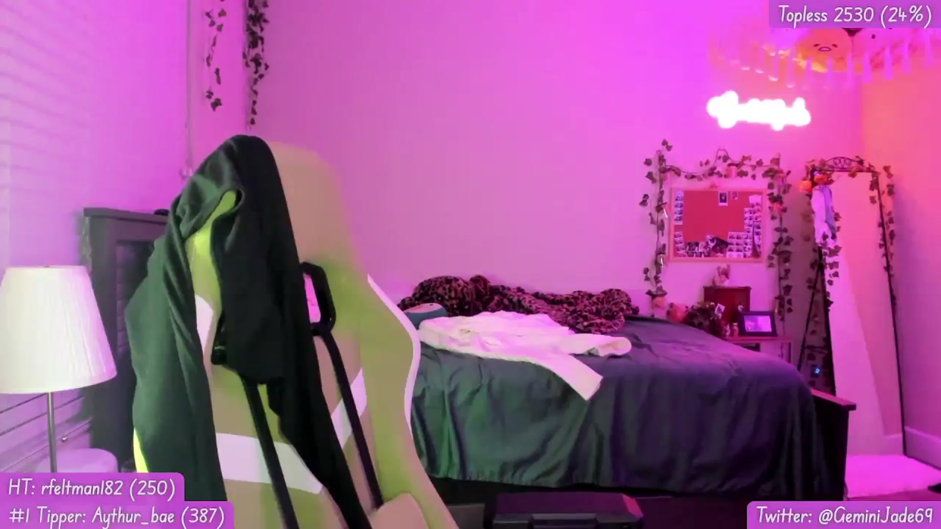 Gallery image thumbnail from GeminiJade69's myfreecams stream on, 11/09/2023, 05:57 image 11 of 20