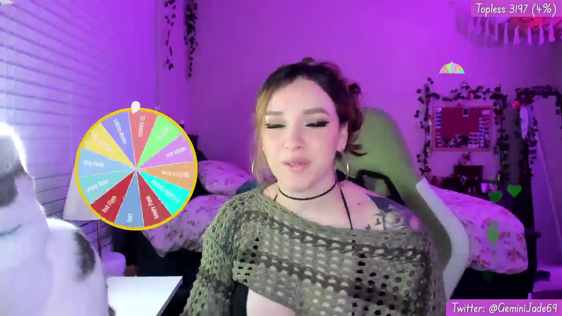 Gallery image thumbnail from GeminiJade69's myfreecams stream on, 11/16/2023, 07:27 image 2 of 20
