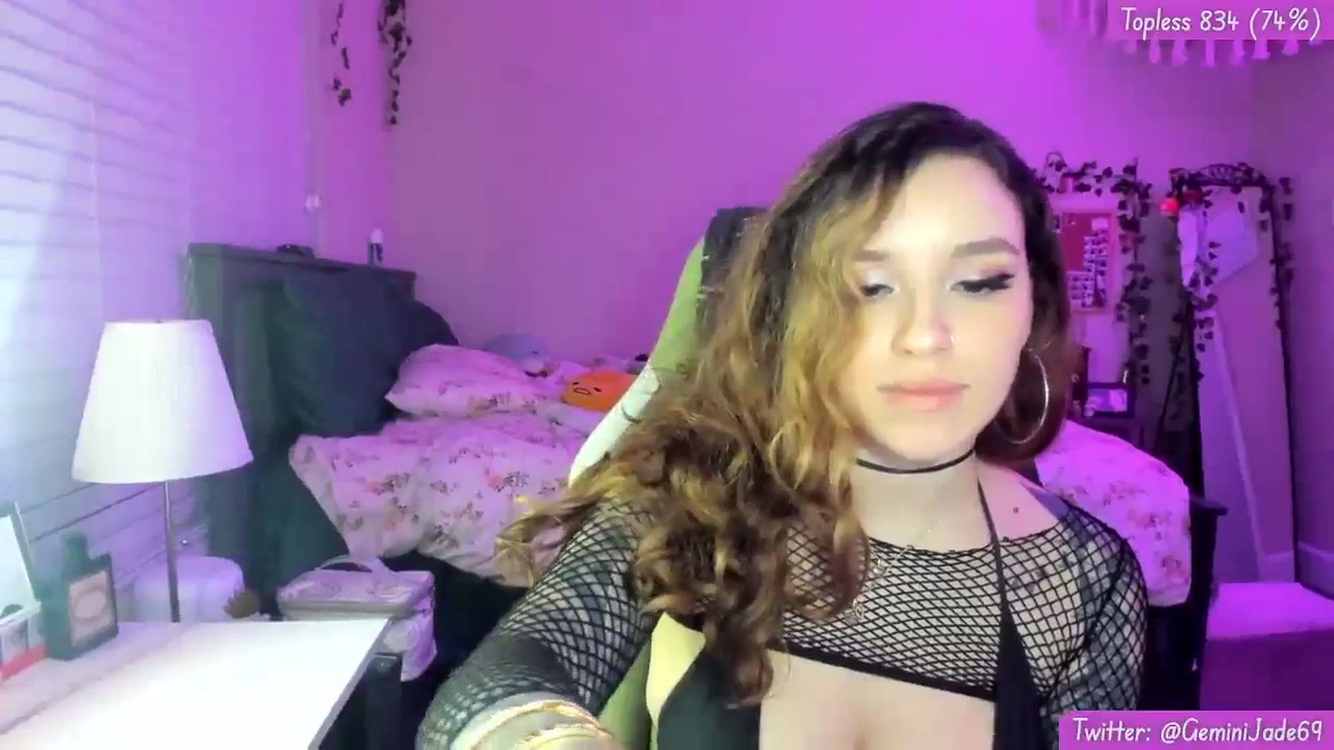 Gallery image thumbnail from GeminiJade69's myfreecams stream on, 12/08/2023, 09:15 image 13 of 20