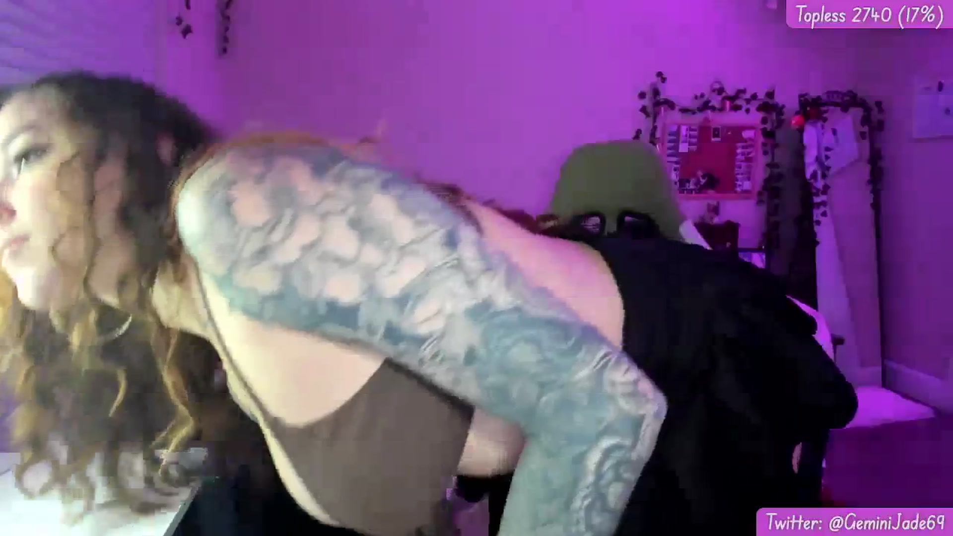 Gallery image thumbnail from GeminiJade69's myfreecams stream on, 12/15/2023, 09:31 image 5 of 20