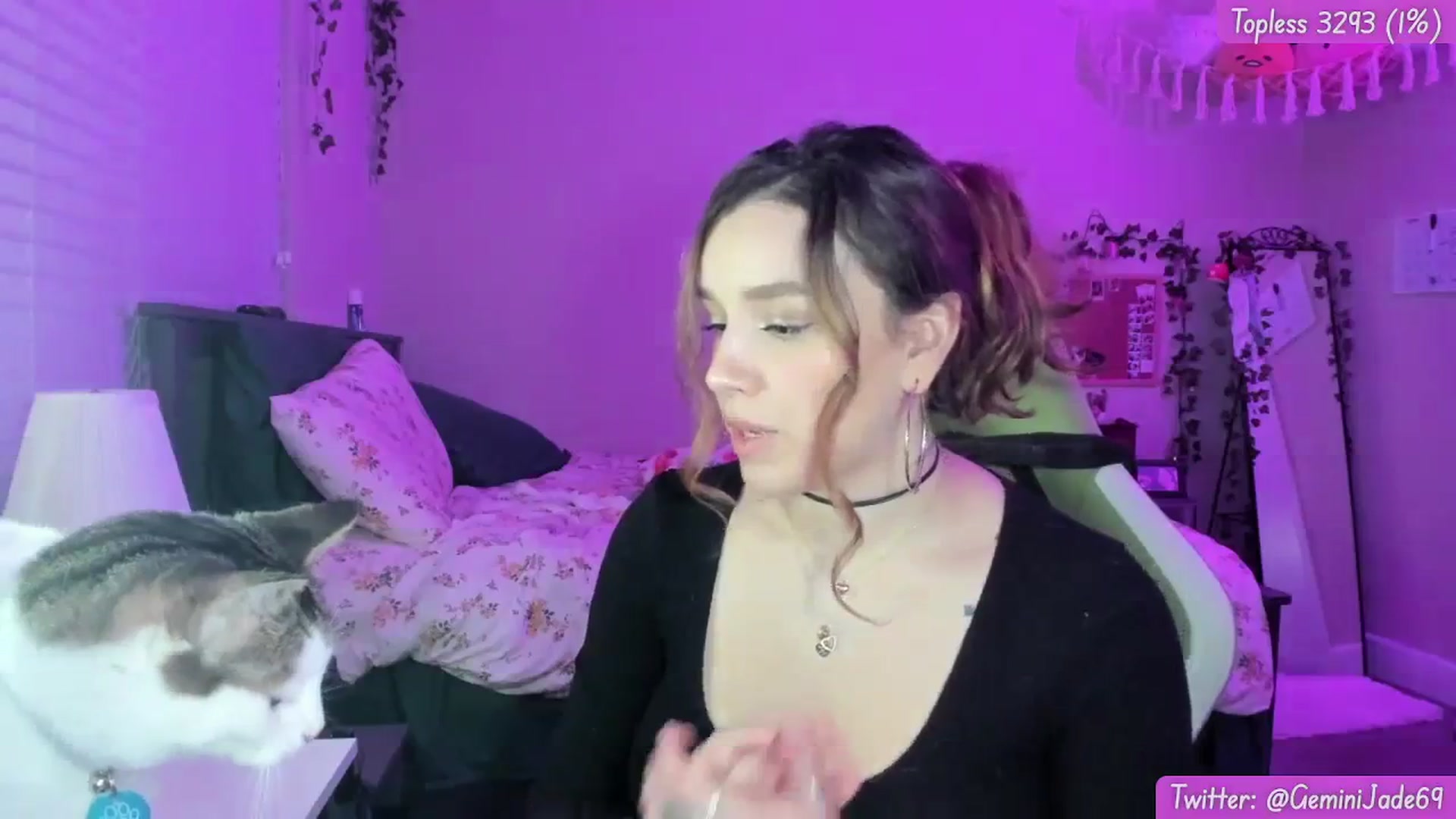 Gallery image thumbnail from GeminiJade69's myfreecams stream on, 12/28/2023, 07:24 image 8 of 20