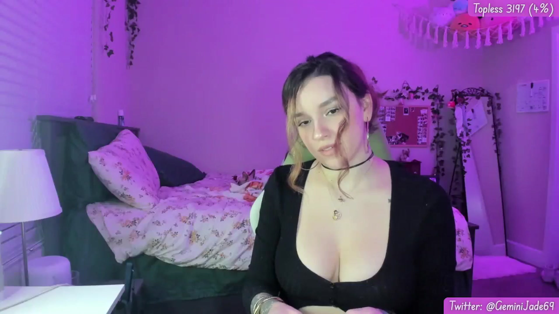 Gallery image thumbnail from GeminiJade69's myfreecams stream on, 12/28/2023, 07:24 image 13 of 20