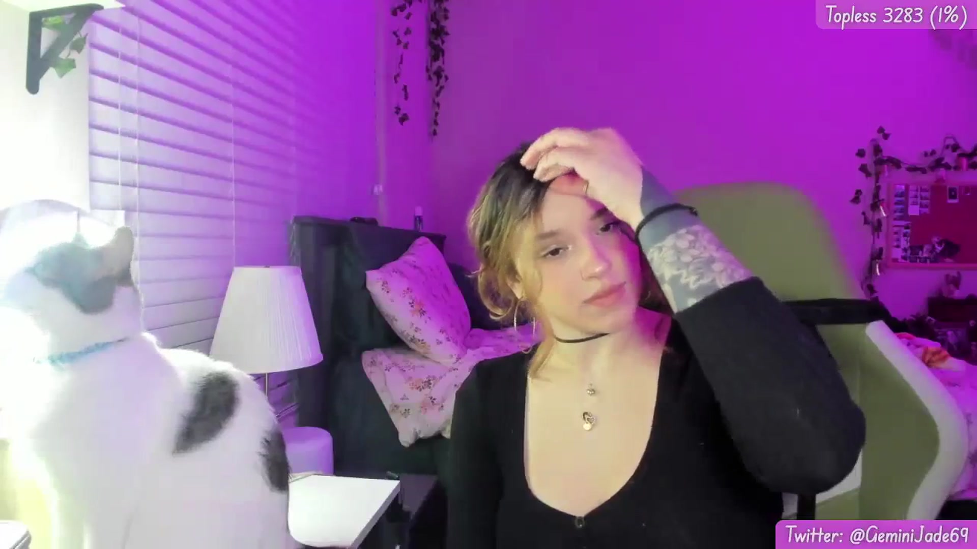 Gallery image thumbnail from GeminiJade69's myfreecams stream on, 12/28/2023, 07:24 image 9 of 20