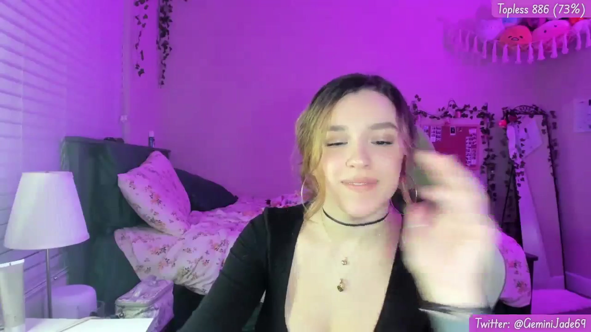 Gallery image thumbnail from GeminiJade69's myfreecams stream on, 12/28/2023, 07:41 image 7 of 20