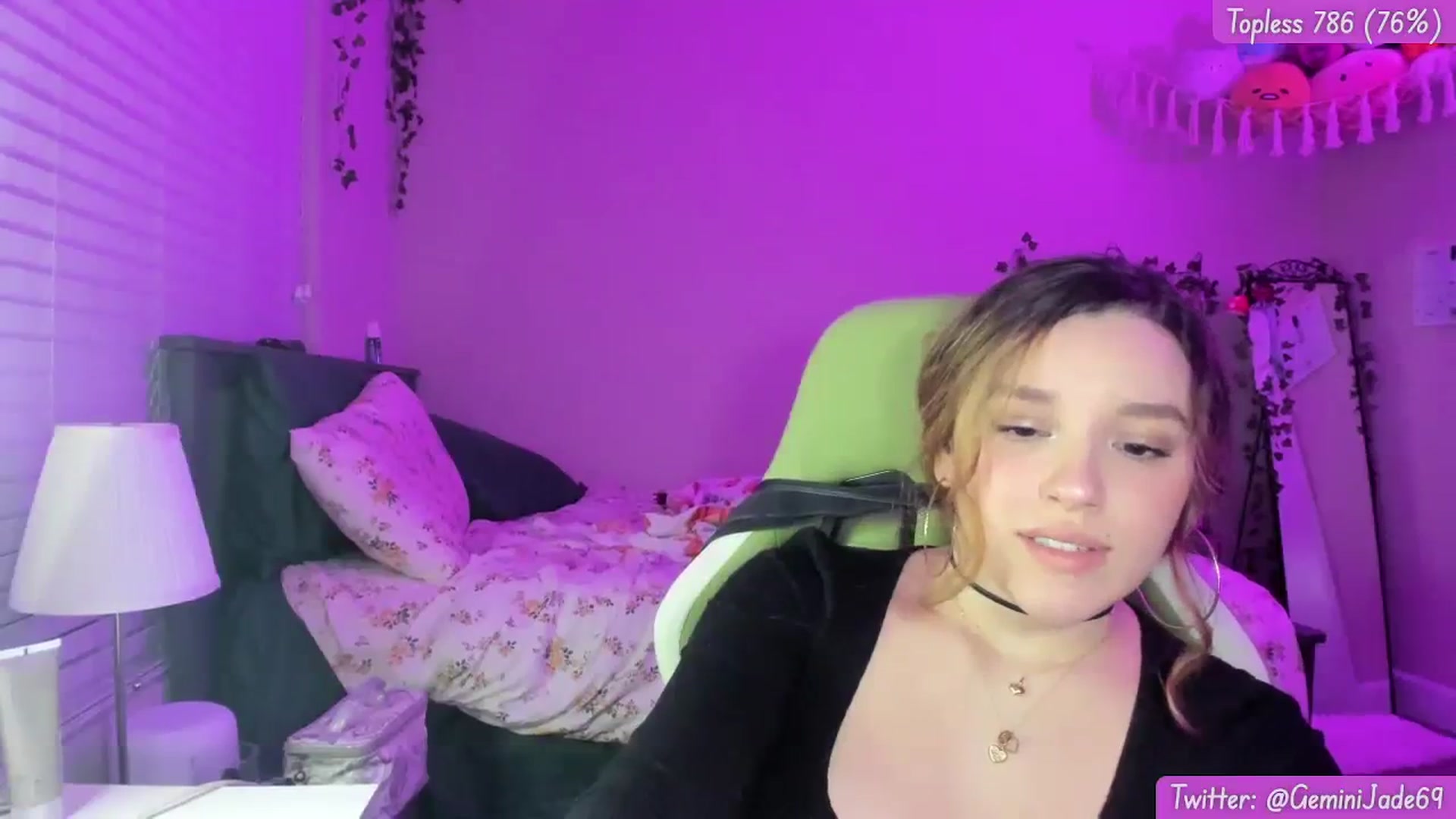 Gallery image thumbnail from GeminiJade69's myfreecams stream on, 12/28/2023, 07:41 image 13 of 20