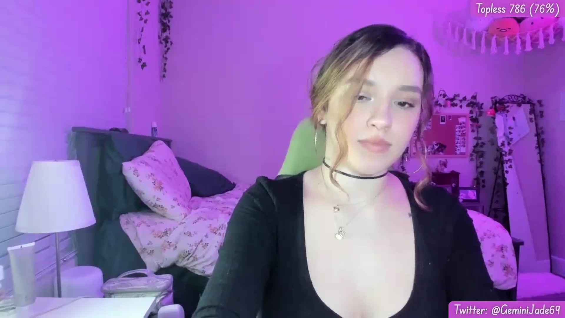 Gallery image thumbnail from GeminiJade69's myfreecams stream on, 12/28/2023, 10:23 image 2 of 20