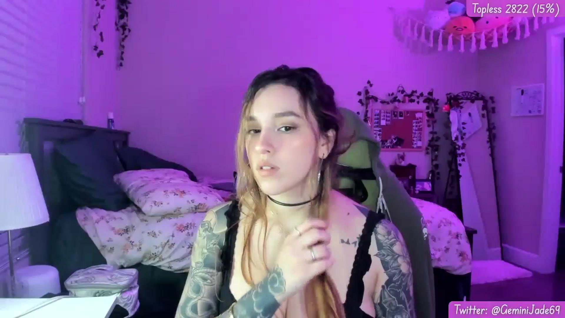 Gallery image thumbnail from GeminiJade69's myfreecams stream on, 12/29/2023, 08:22 image 17 of 20