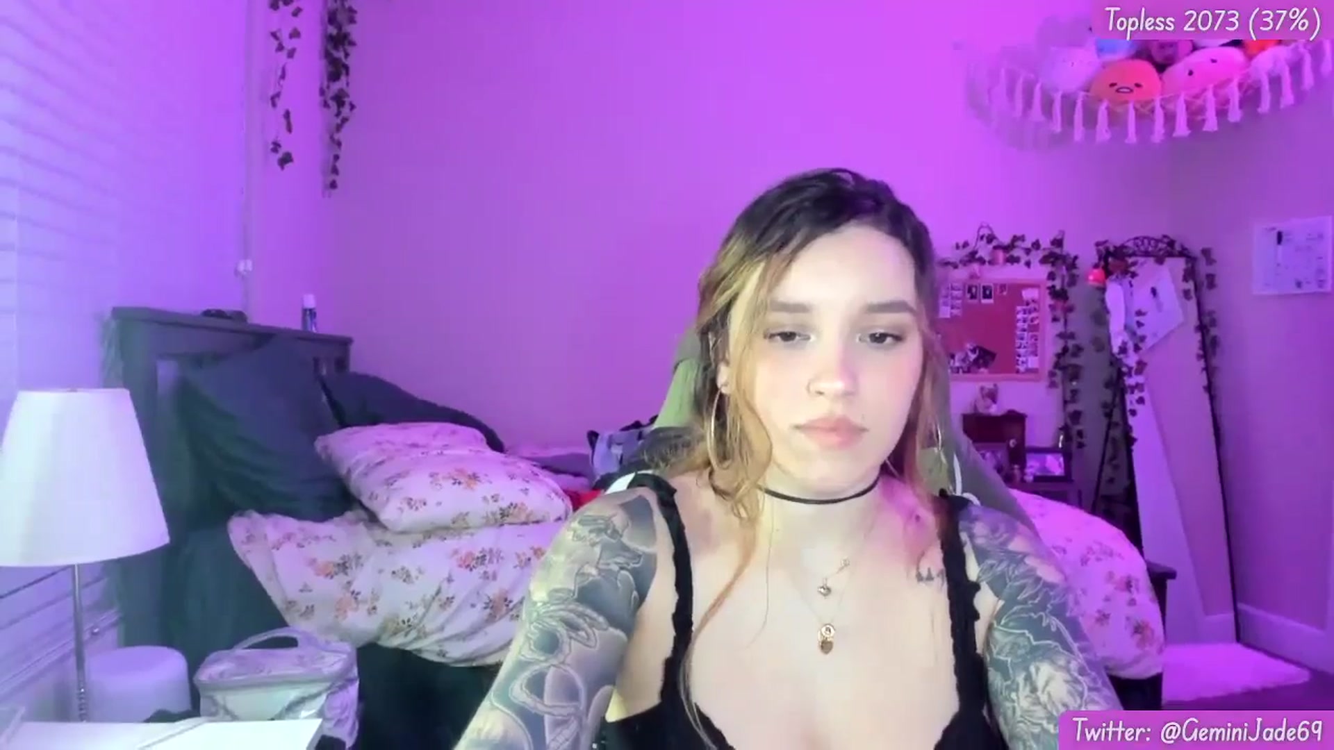 Gallery image thumbnail from GeminiJade69's myfreecams stream on, 12/29/2023, 10:49 image 6 of 20