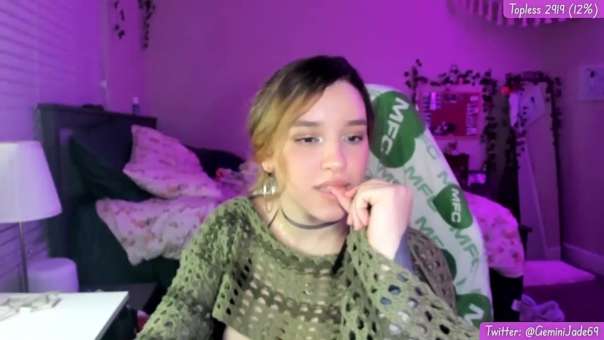 Gallery image thumbnail from GeminiJade69's myfreecams stream on, 12/31/2023, 09:13 image 18 of 20