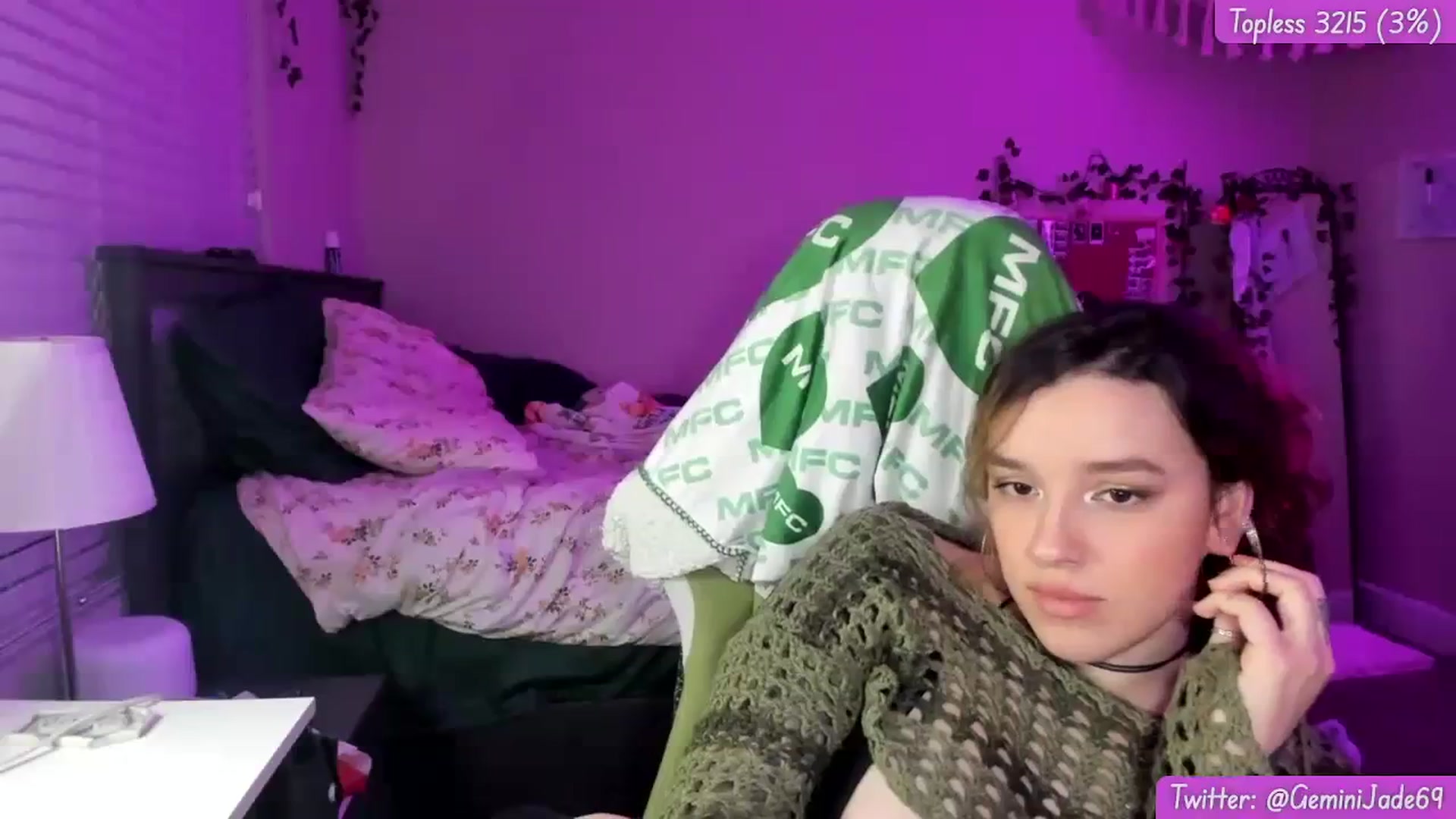 Gallery image thumbnail from GeminiJade69's myfreecams stream on, 12/31/2023, 09:13 image 8 of 20