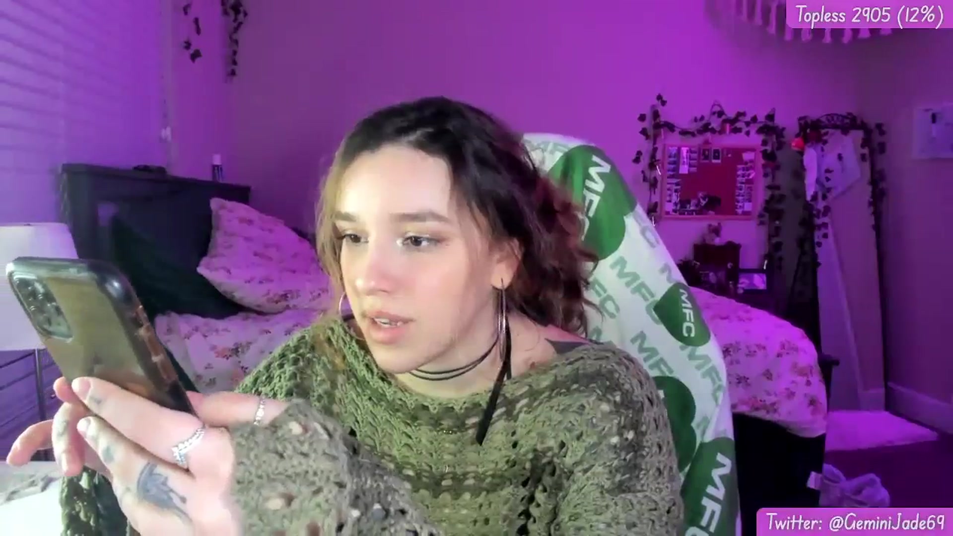 Gallery image thumbnail from GeminiJade69's myfreecams stream on, 12/31/2023, 09:56 image 6 of 20