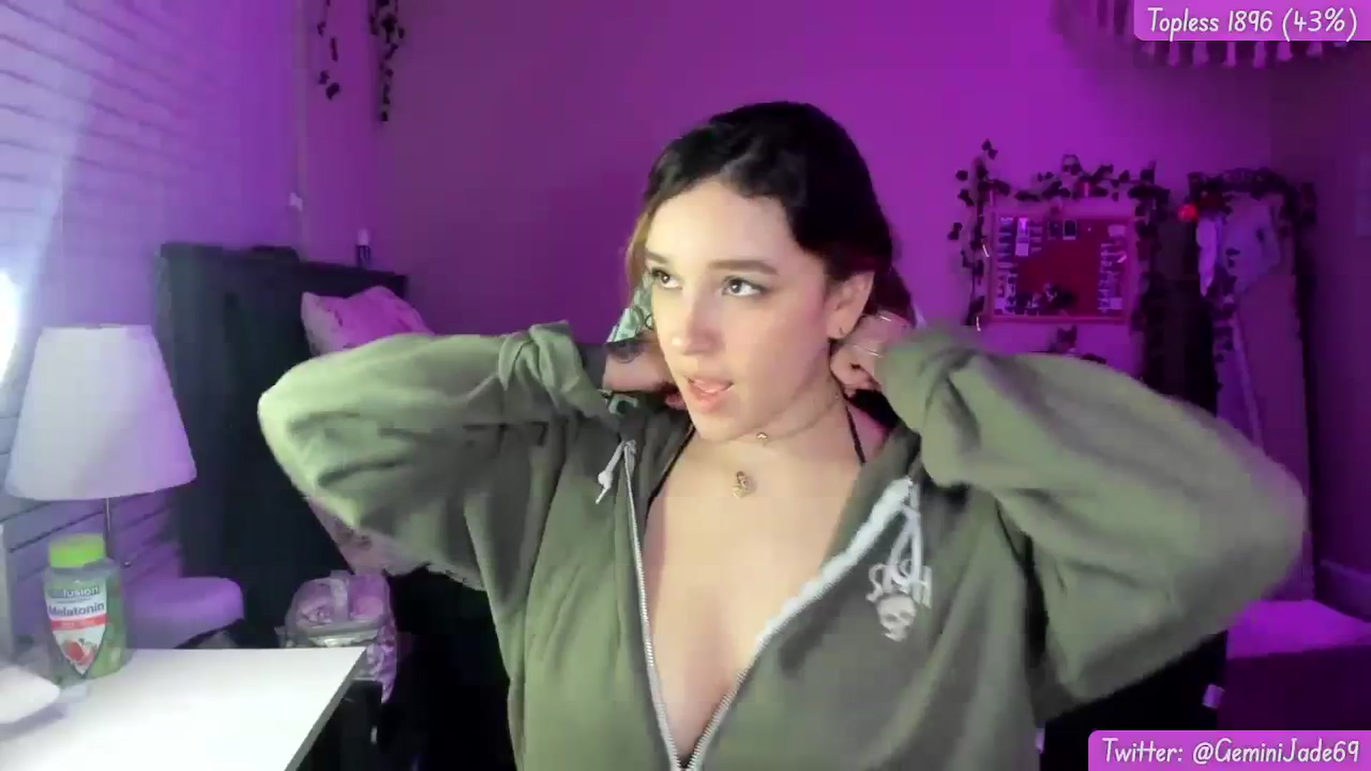 Gallery image thumbnail from GeminiJade69's myfreecams stream on, 01/05/2024, 07:30 image 19 of 20