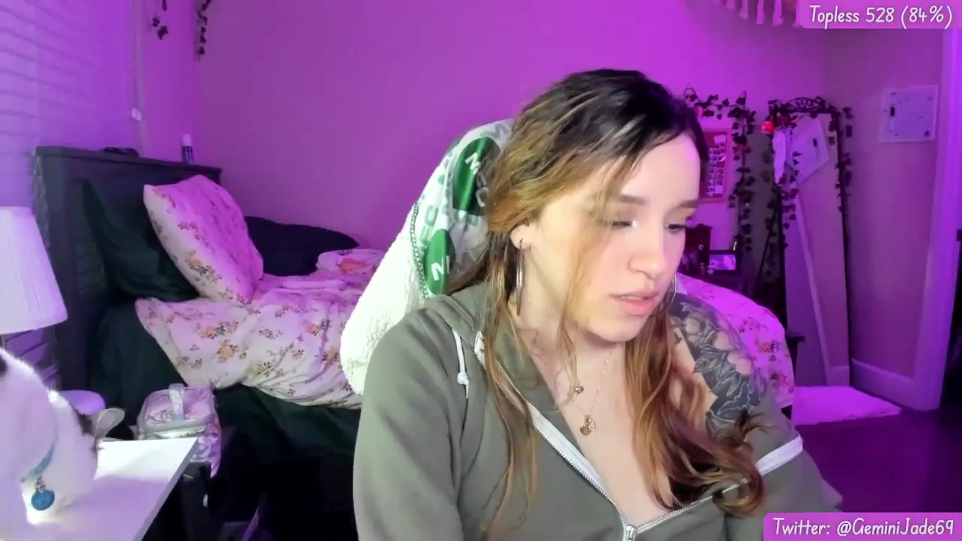 Gallery image thumbnail from GeminiJade69's myfreecams stream on, 01/05/2024, 09:21 image 16 of 20