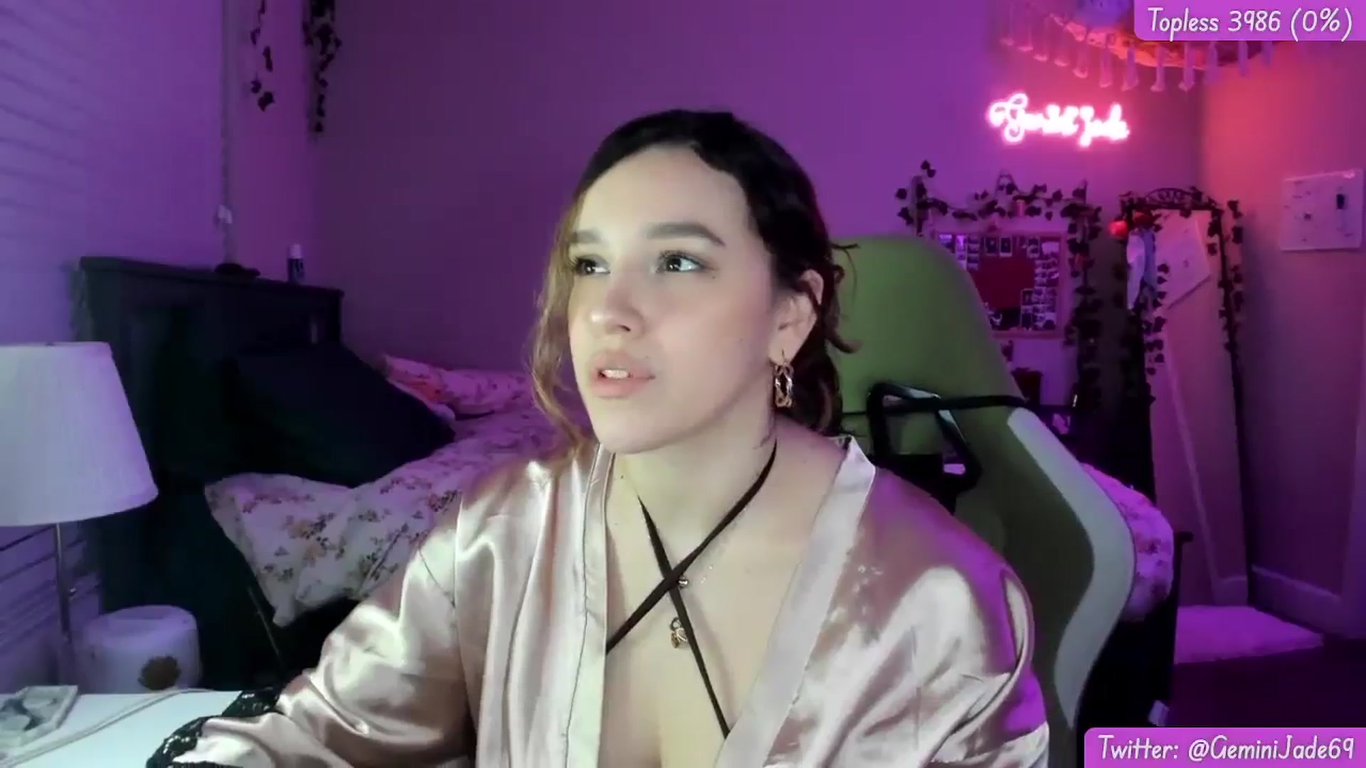 Gallery image thumbnail from GeminiJade69's myfreecams stream on, 01/13/2024, 09:37 image 18 of 20