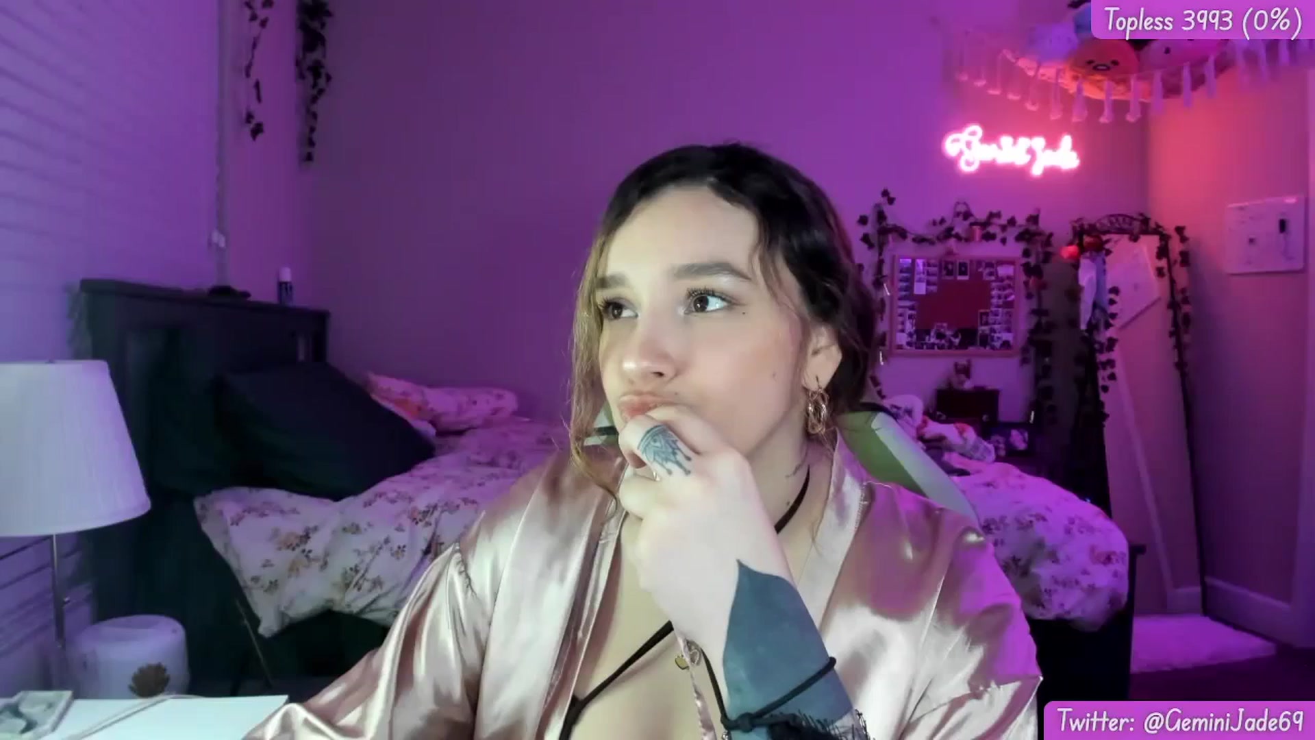 Gallery image thumbnail from GeminiJade69's myfreecams stream on, 01/13/2024, 09:37 image 2 of 20
