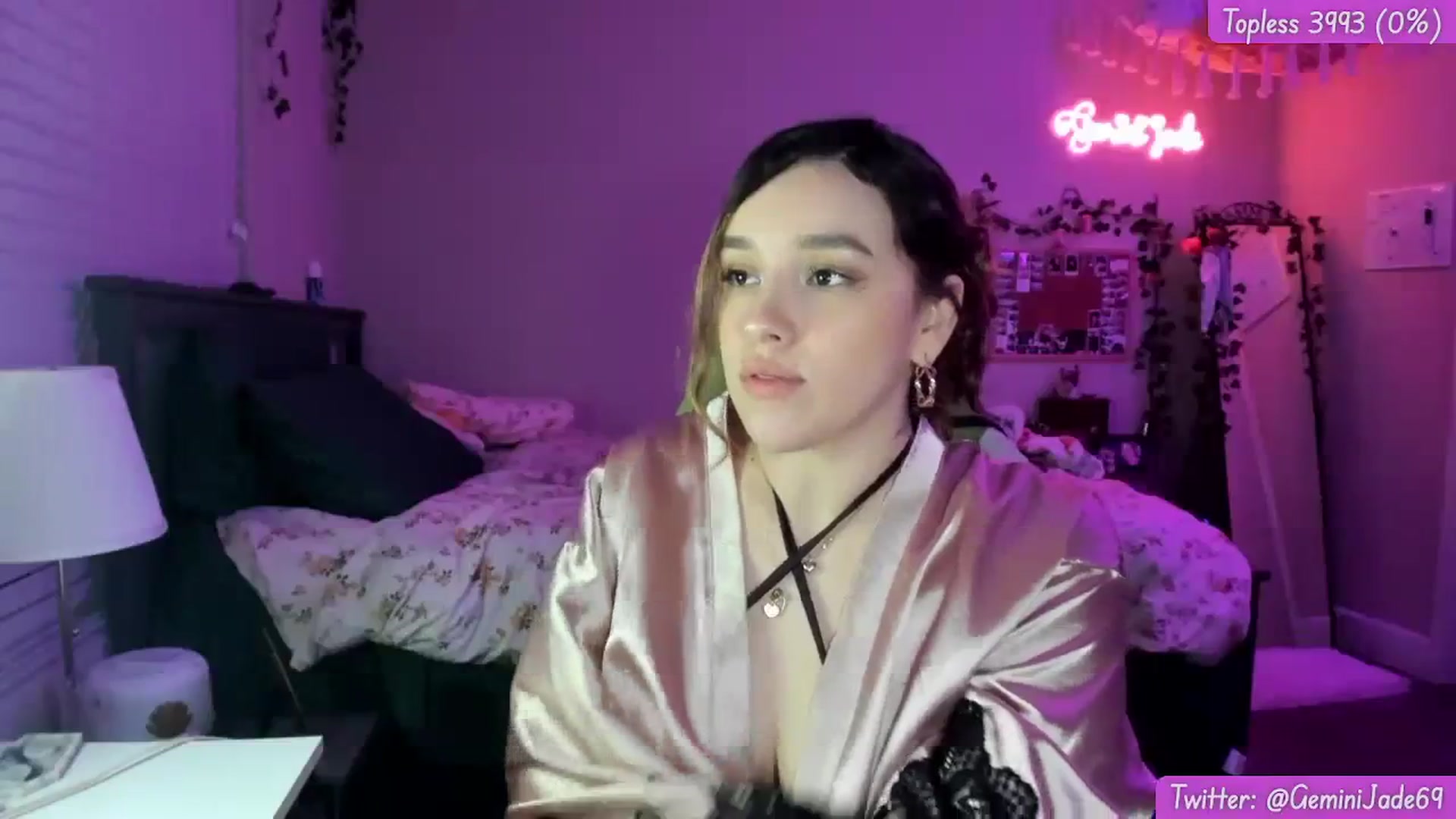 Gallery image thumbnail from GeminiJade69's myfreecams stream on, 01/13/2024, 09:37 image 13 of 20