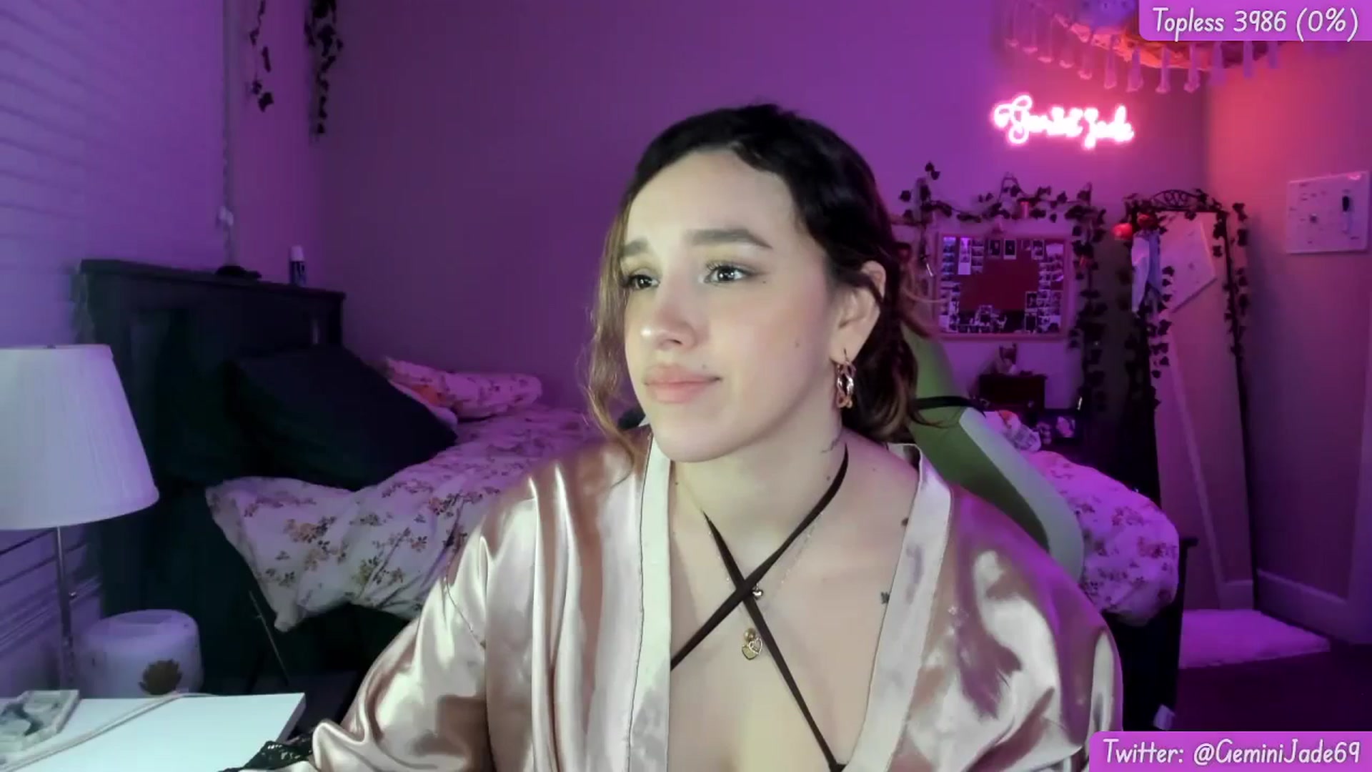 Gallery image thumbnail from GeminiJade69's myfreecams stream on, 01/13/2024, 09:37 image 17 of 20