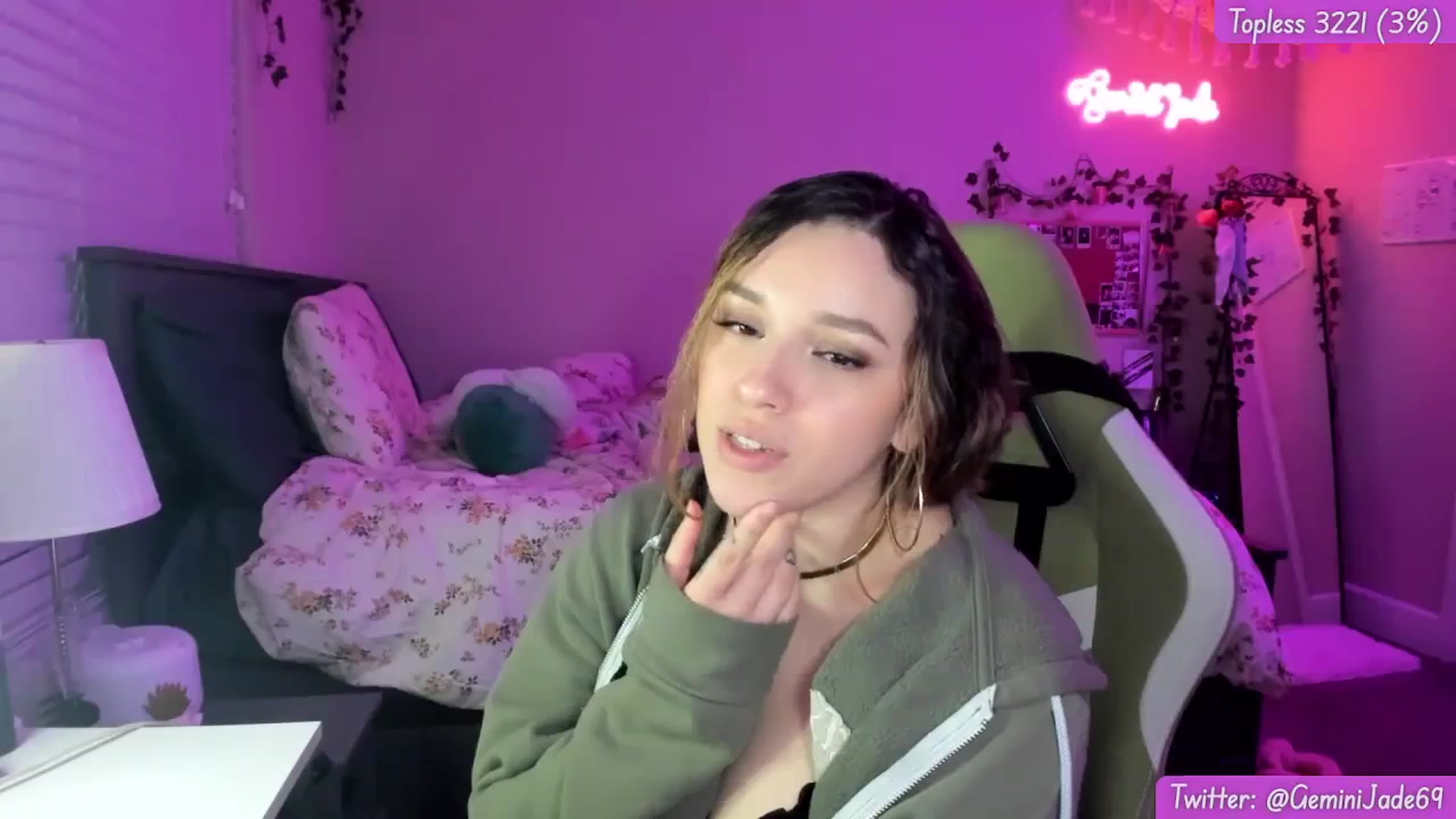 Gallery image thumbnail from GeminiJade69's myfreecams stream on, 02/09/2024, 08:11 image 14 of 20