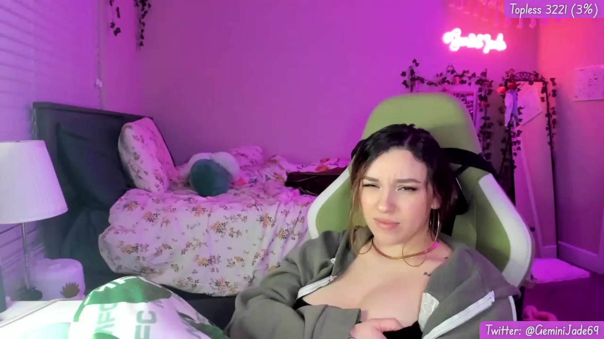 Gallery image thumbnail from GeminiJade69's myfreecams stream on, 02/09/2024, 08:11 image 5 of 20