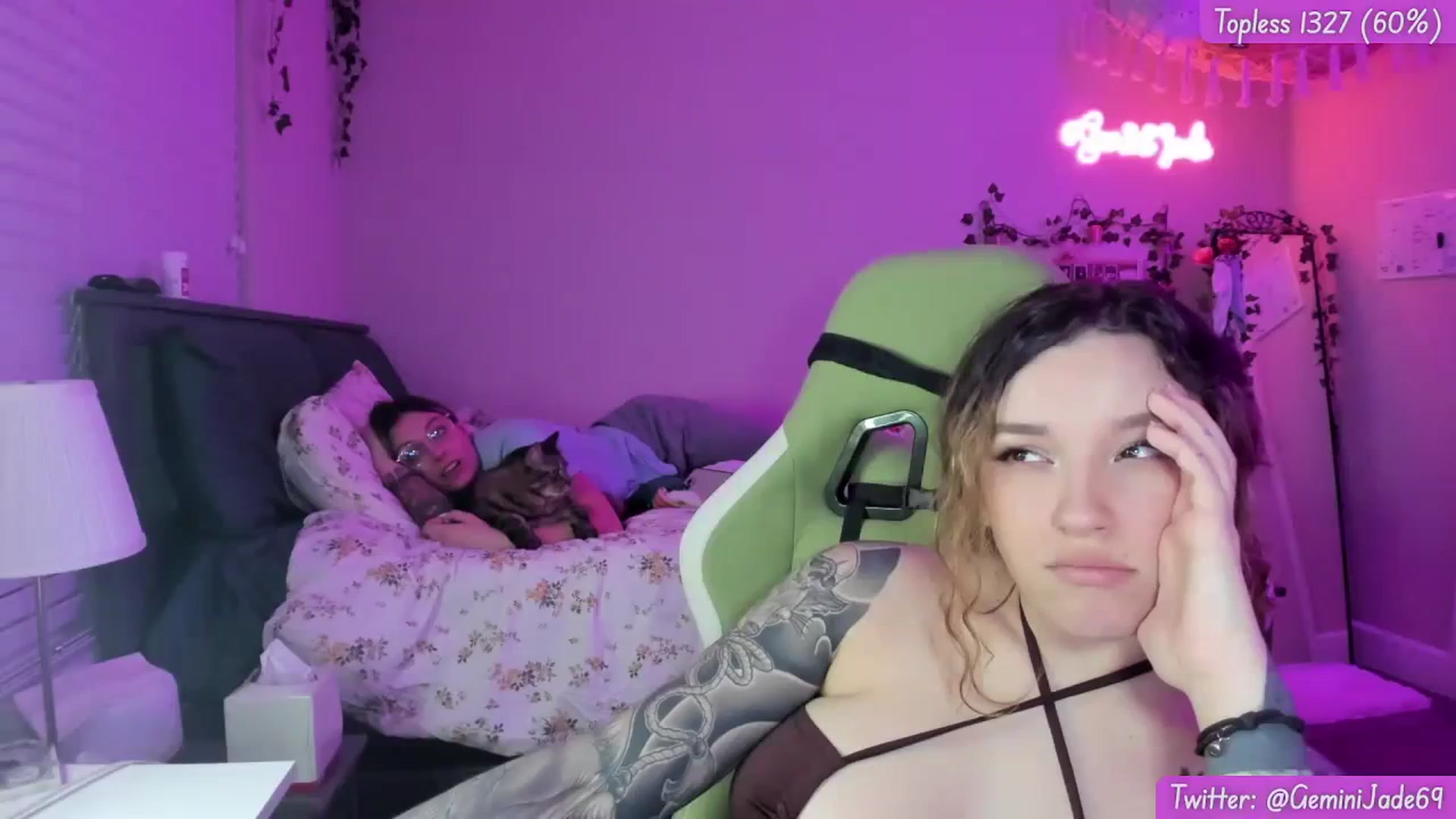 Gallery image thumbnail from GeminiJade69's myfreecams stream on, 02/23/2024, 08:12 image 15 of 20