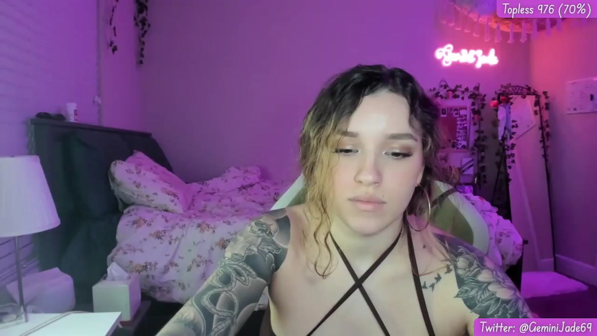 Gallery image thumbnail from GeminiJade69's myfreecams stream on, 02/23/2024, 09:40 image 8 of 20