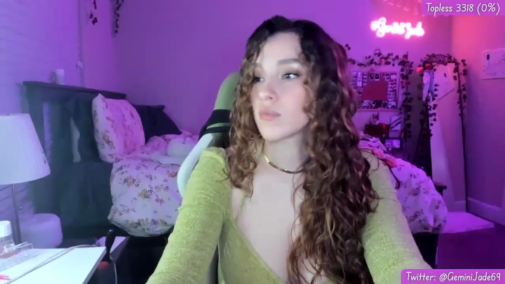 Gallery image thumbnail from GeminiJade69's myfreecams stream on, 03/09/2024, 08:18 image 4 of 20