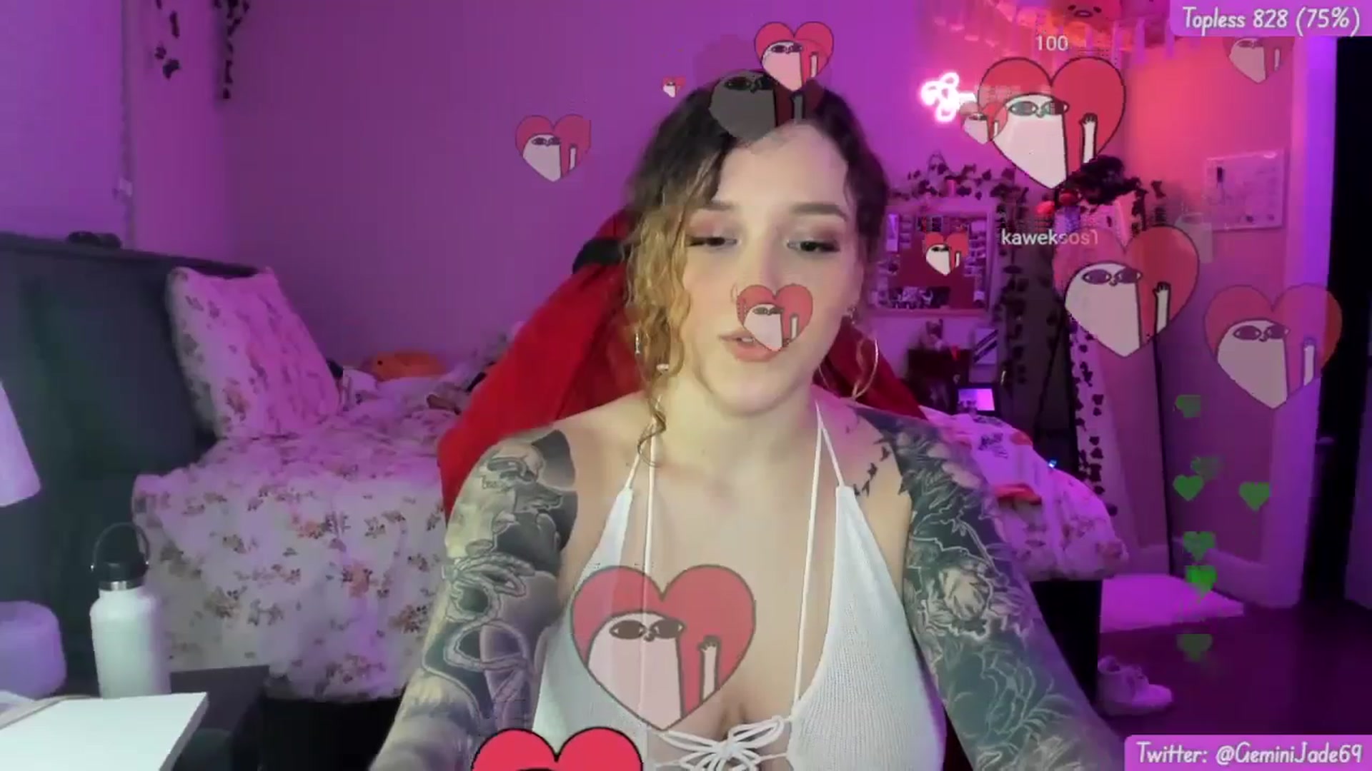 Gallery image thumbnail from GeminiJade69's myfreecams stream on, 03/29/2024, 08:45 image 12 of 20