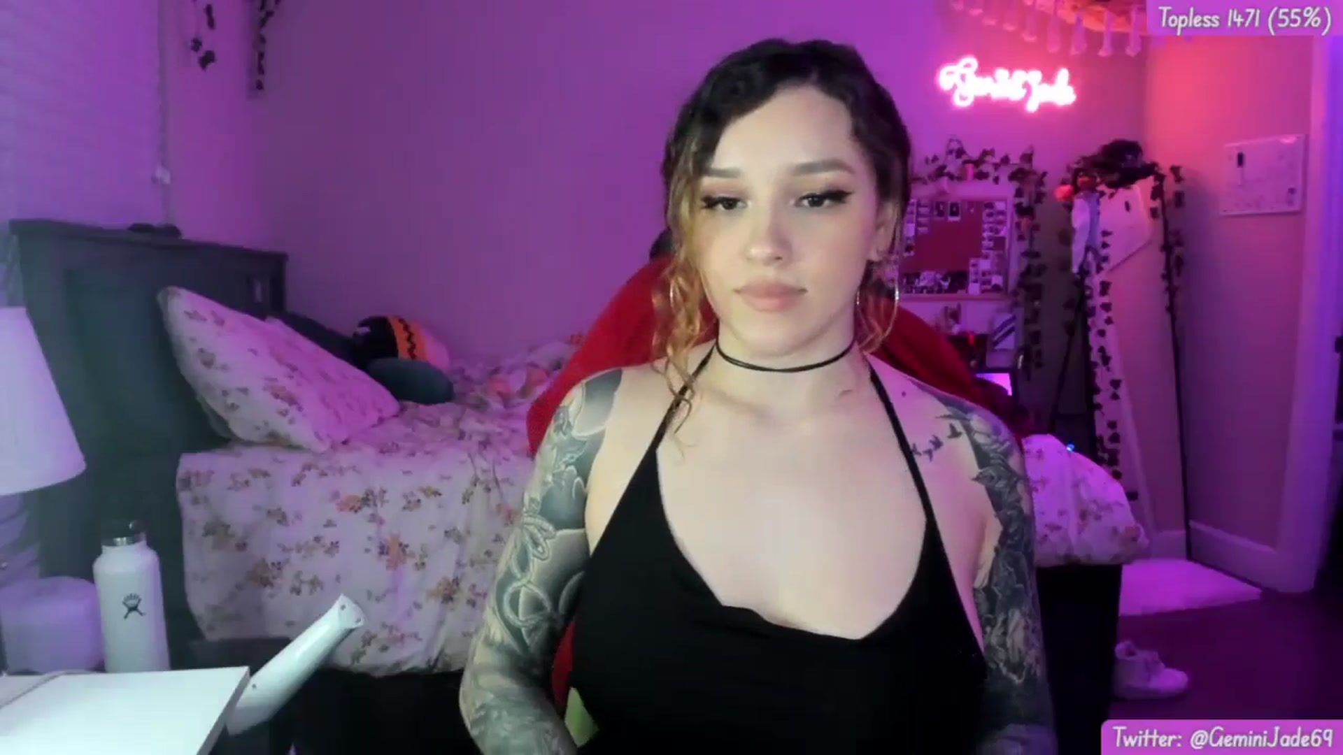 Gallery image thumbnail from GeminiJade69's myfreecams stream on, 03/30/2024, 08:30 image 3 of 20