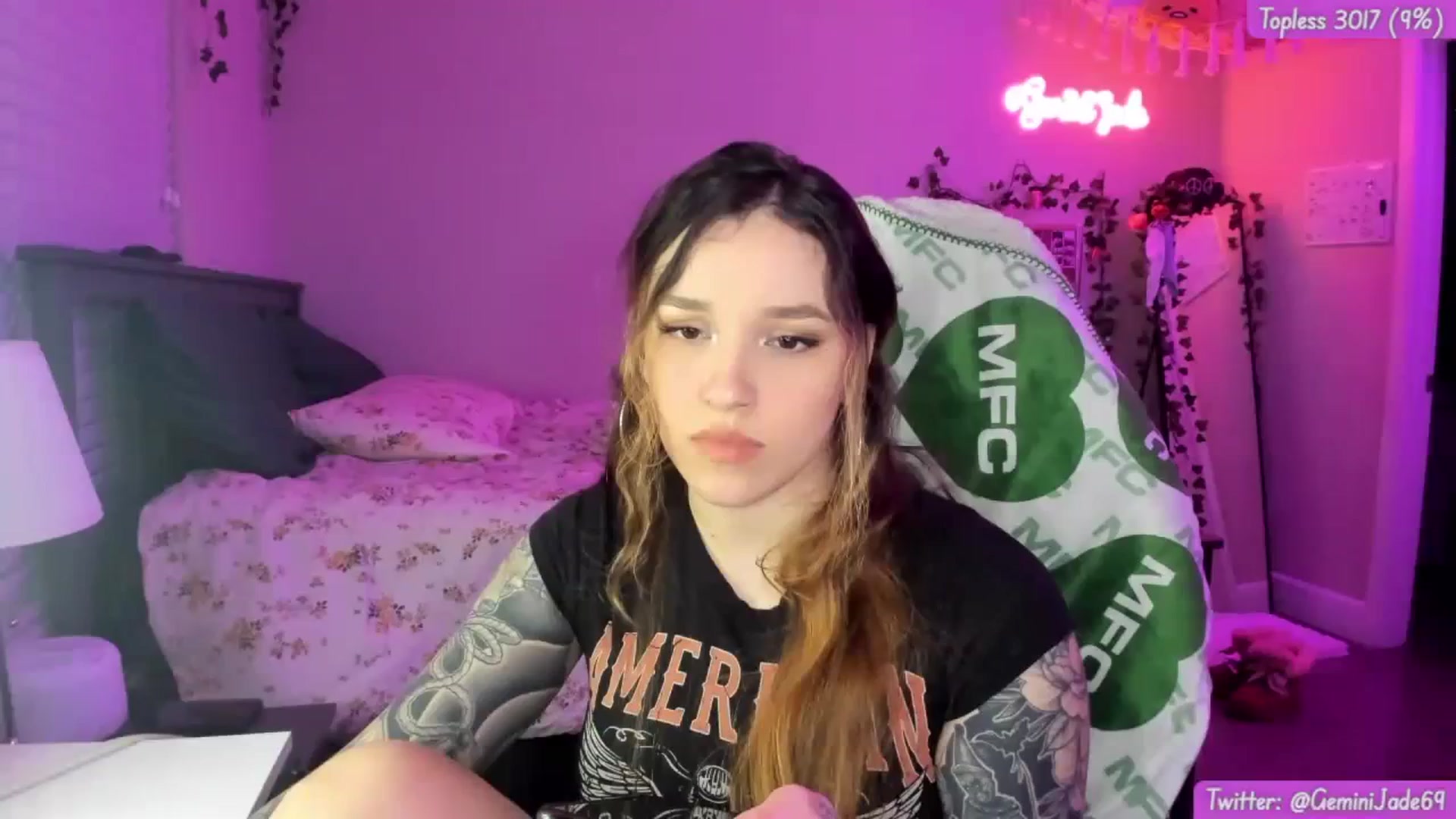 Gallery image thumbnail from GeminiJade69's myfreecams stream on, 04/12/2024, 06:41 image 19 of 20