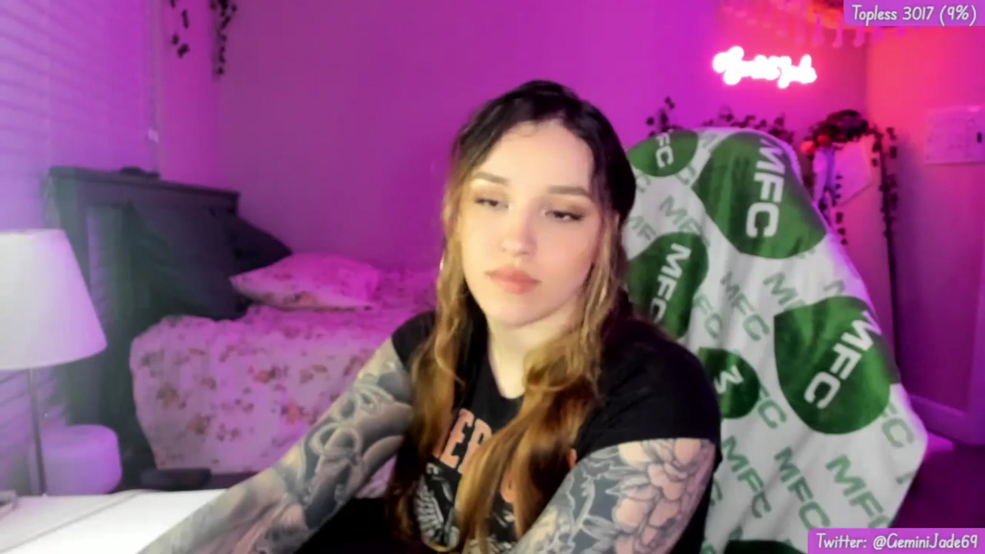 Gallery image thumbnail from GeminiJade69's myfreecams stream on, 04/12/2024, 06:41 image 11 of 20