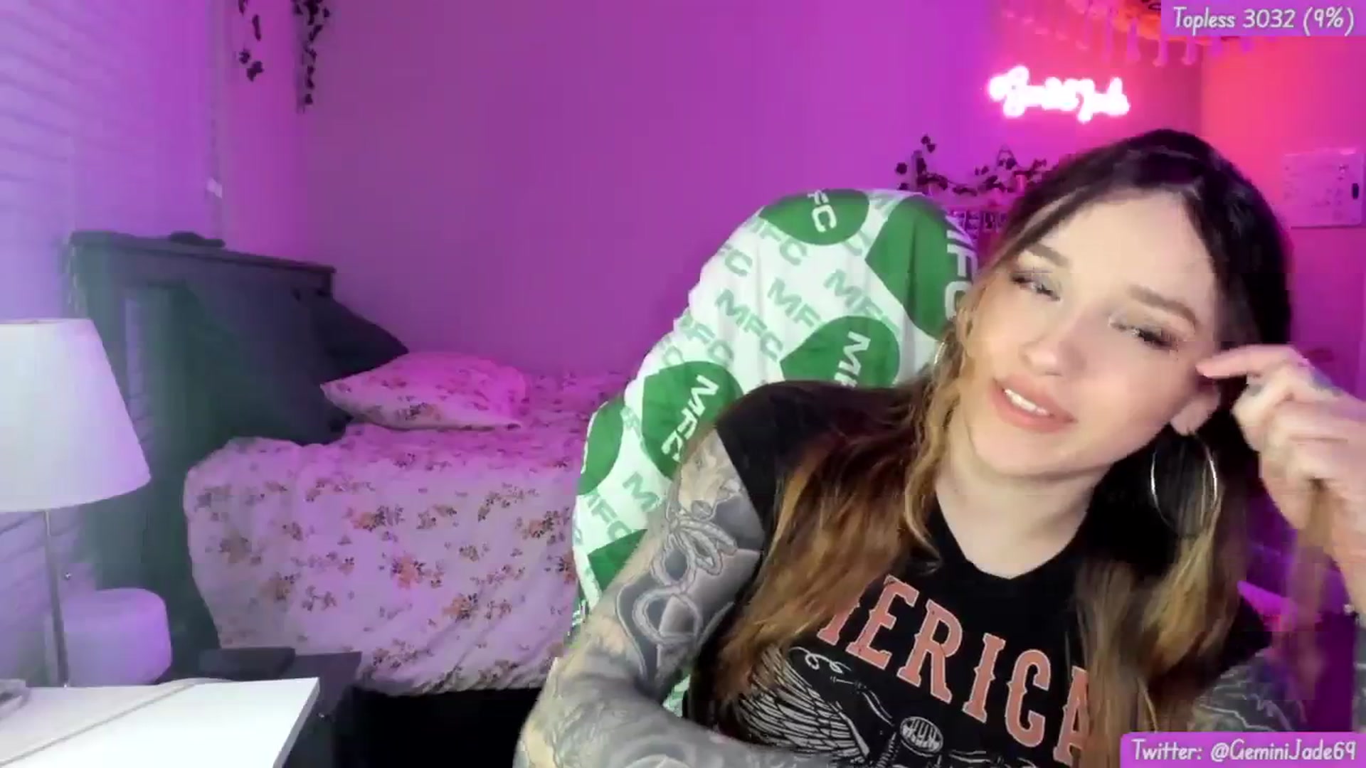 Gallery image thumbnail from GeminiJade69's myfreecams stream on, 04/12/2024, 06:41 image 9 of 20