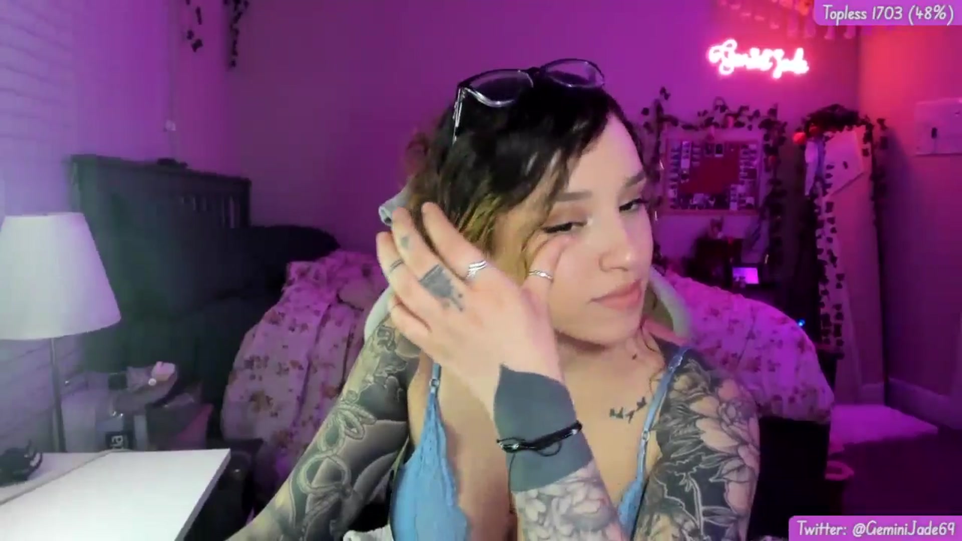 Gallery image thumbnail from GeminiJade69's myfreecams stream on, 05/09/2024, 08:42 image 2 of 20