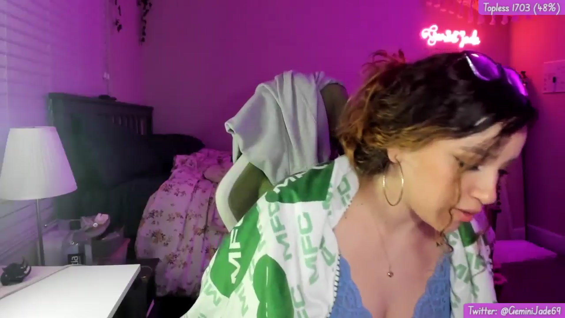 Gallery image thumbnail from GeminiJade69's myfreecams stream on, 05/09/2024, 08:42 image 9 of 20