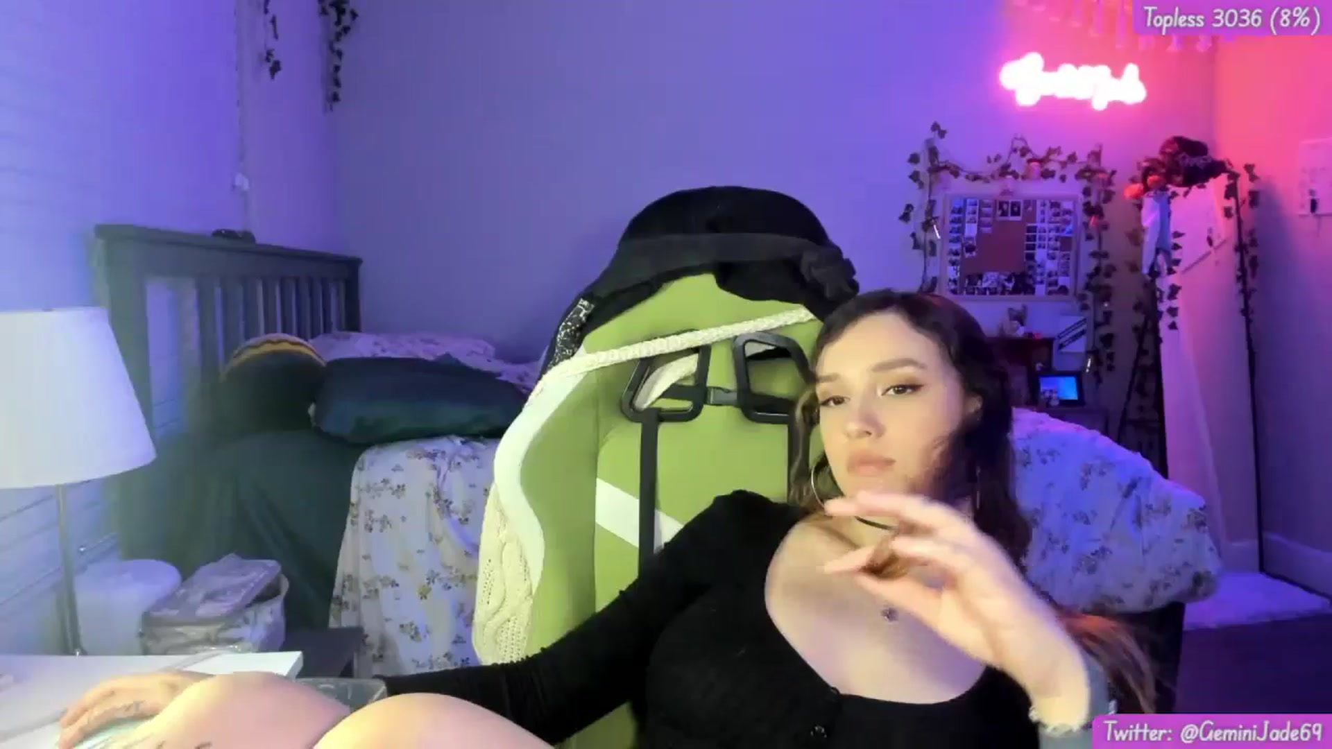 Gallery image thumbnail from GeminiJade69's myfreecams stream on, 05/20/2024, 07:45 image 11 of 20