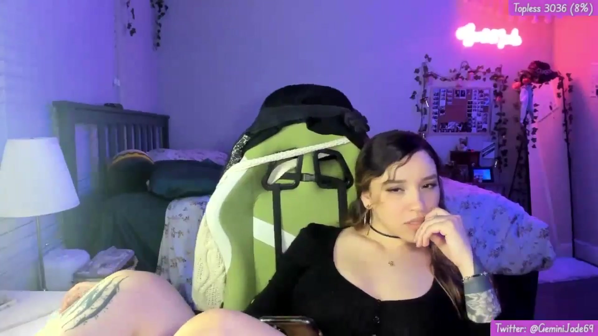 Gallery image thumbnail from GeminiJade69's myfreecams stream on, 05/20/2024, 07:45 image 9 of 20