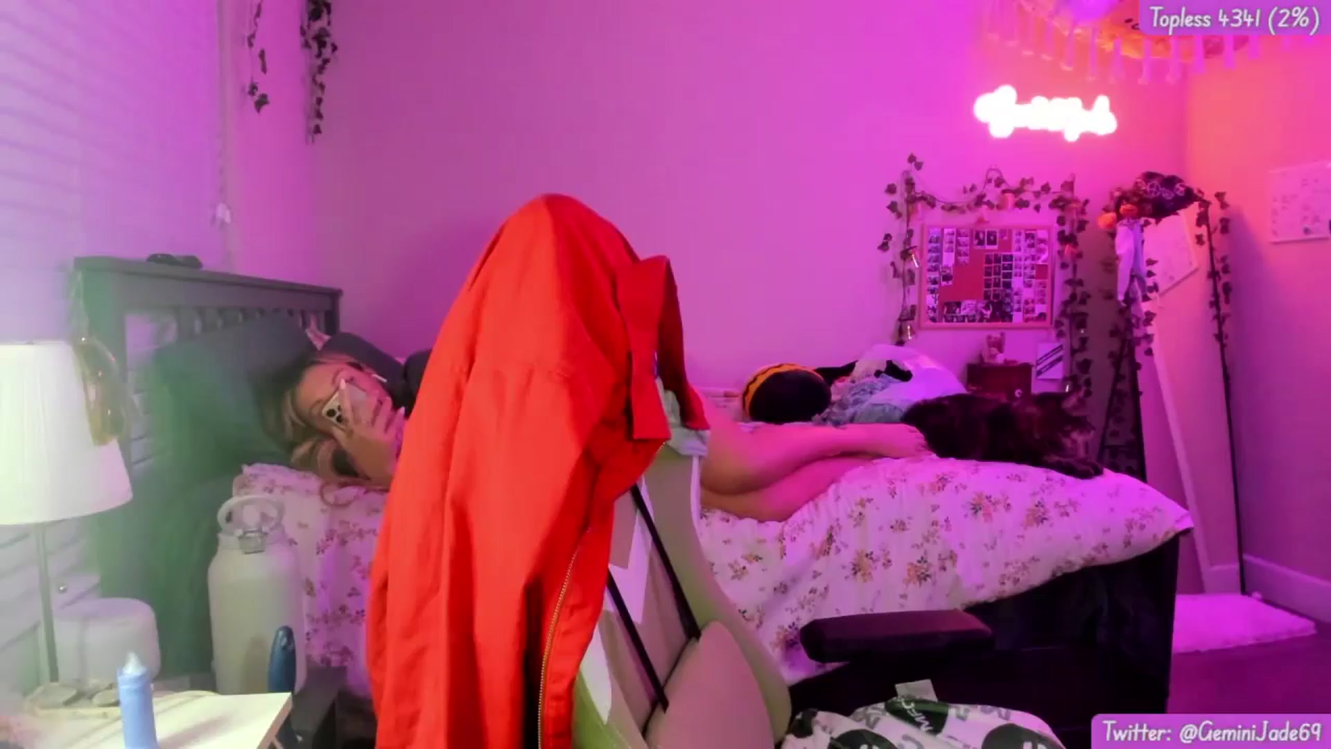 Gallery image thumbnail from GeminiJade69's myfreecams stream on, 05/30/2024, 05:42 image 12 of 20