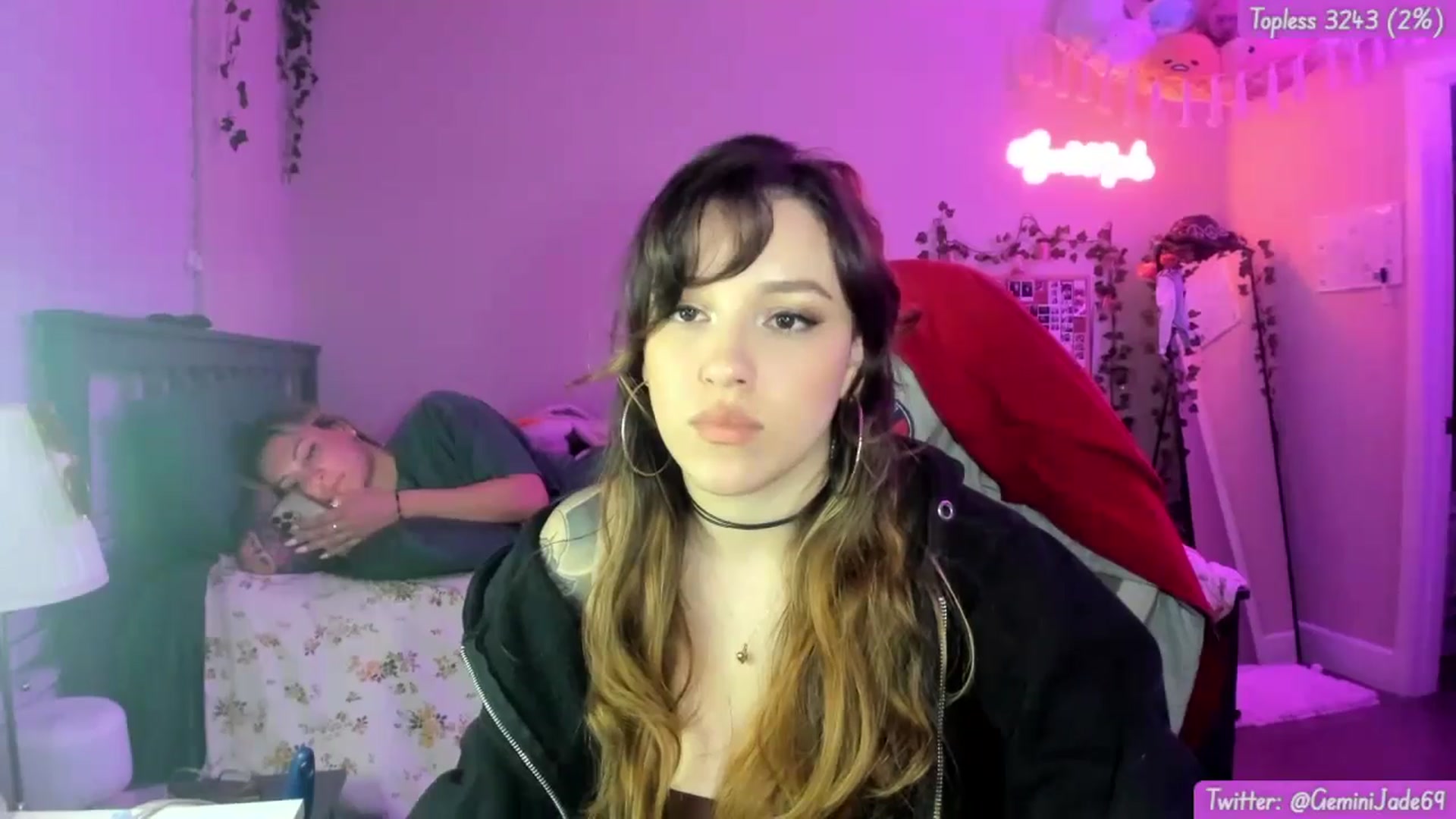 Gallery image thumbnail from GeminiJade69's myfreecams stream on, 05/31/2024, 05:54 image 10 of 20