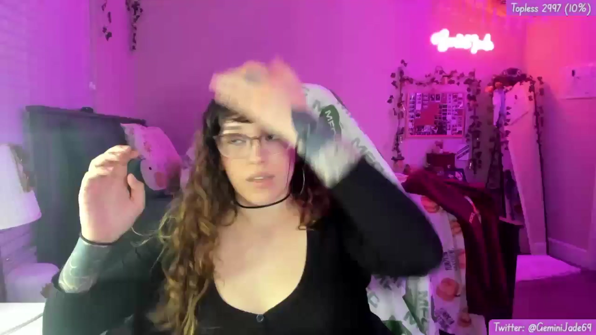 Gallery image thumbnail from GeminiJade69's myfreecams stream on, 06/05/2024, 08:01 image 6 of 20