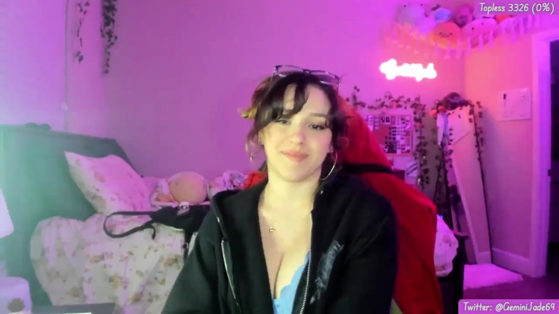 Gallery image thumbnail from GeminiJade69's myfreecams stream on, 06/07/2024, 05:18 image 9 of 20