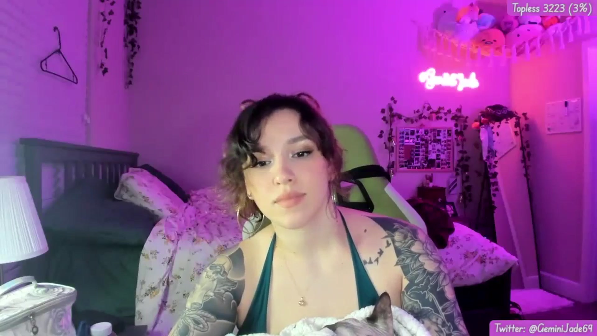 Gallery image thumbnail from GeminiJade69's myfreecams stream on, 06/24/2024, 06:39 image 11 of 20