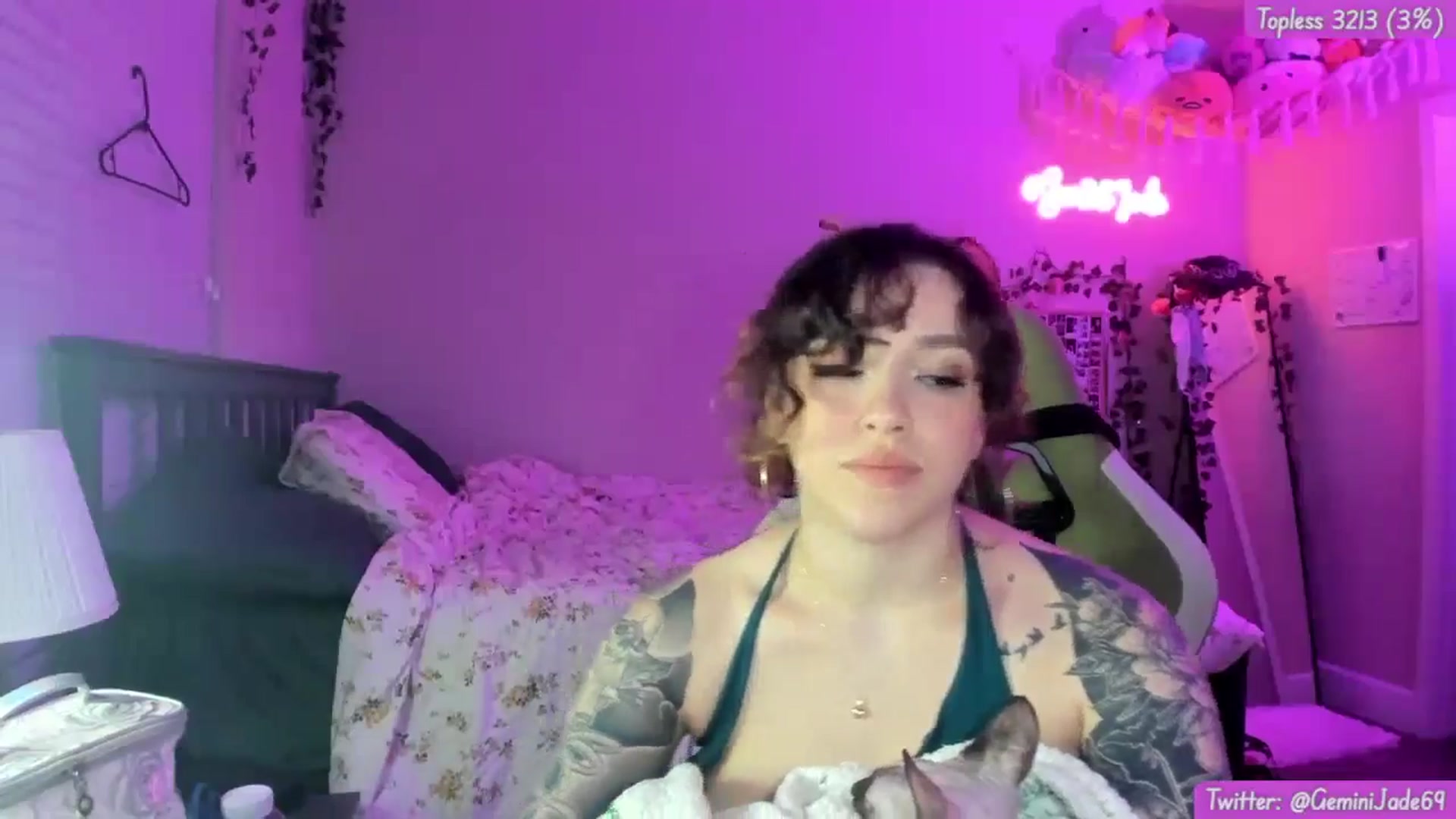 Gallery image thumbnail from GeminiJade69's myfreecams stream on, 06/24/2024, 06:39 image 17 of 20