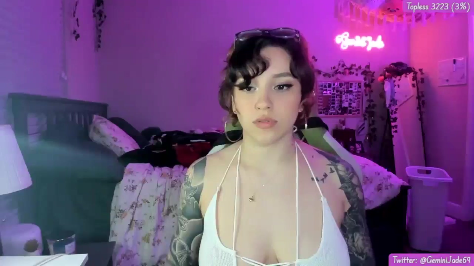 Gallery image thumbnail from GeminiJade69's myfreecams stream on, 06/26/2024, 05:10 image 20 of 20