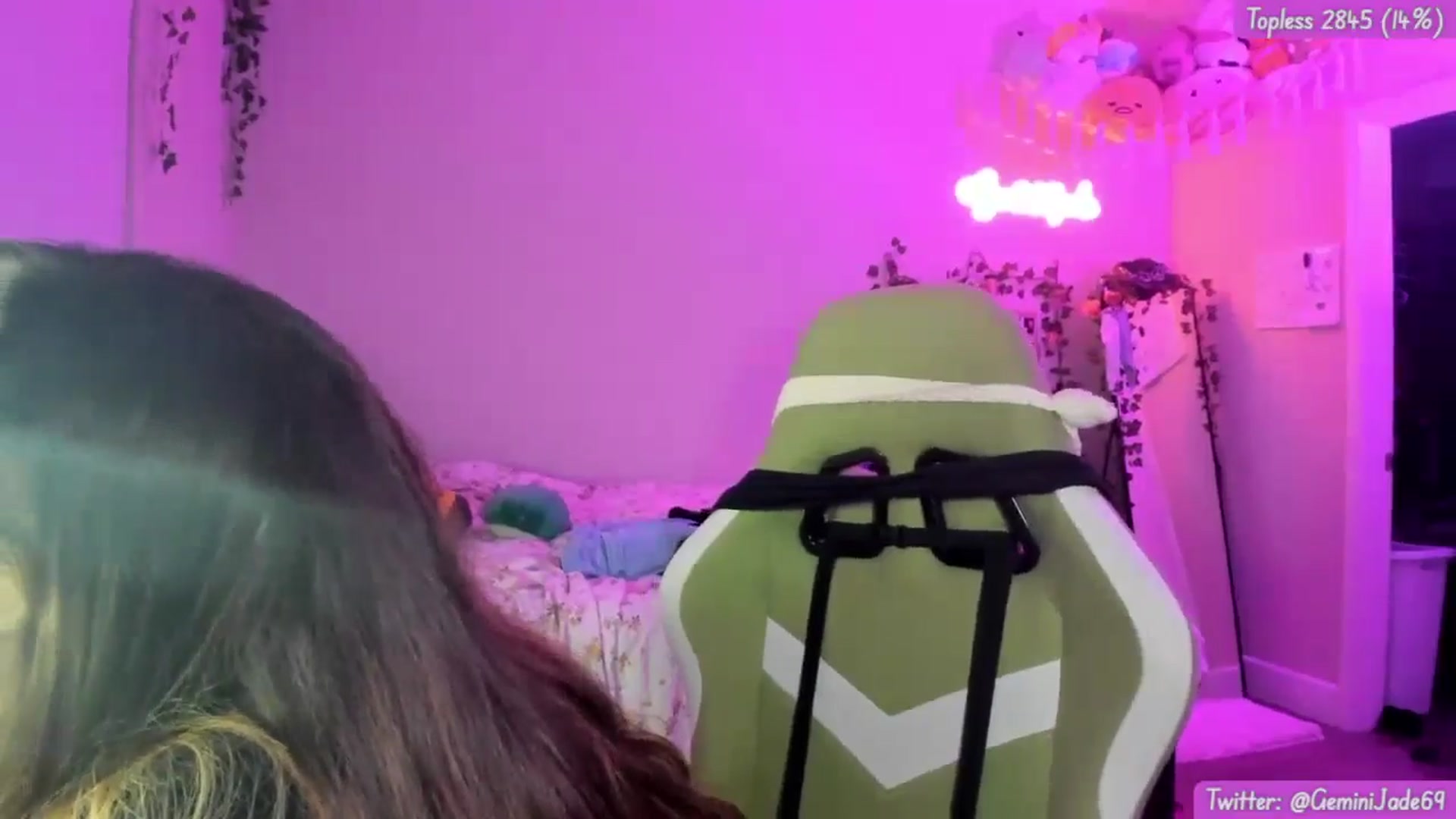 Gallery image thumbnail from GeminiJade69's myfreecams stream on, 06/30/2024, 06:19 image 19 of 20