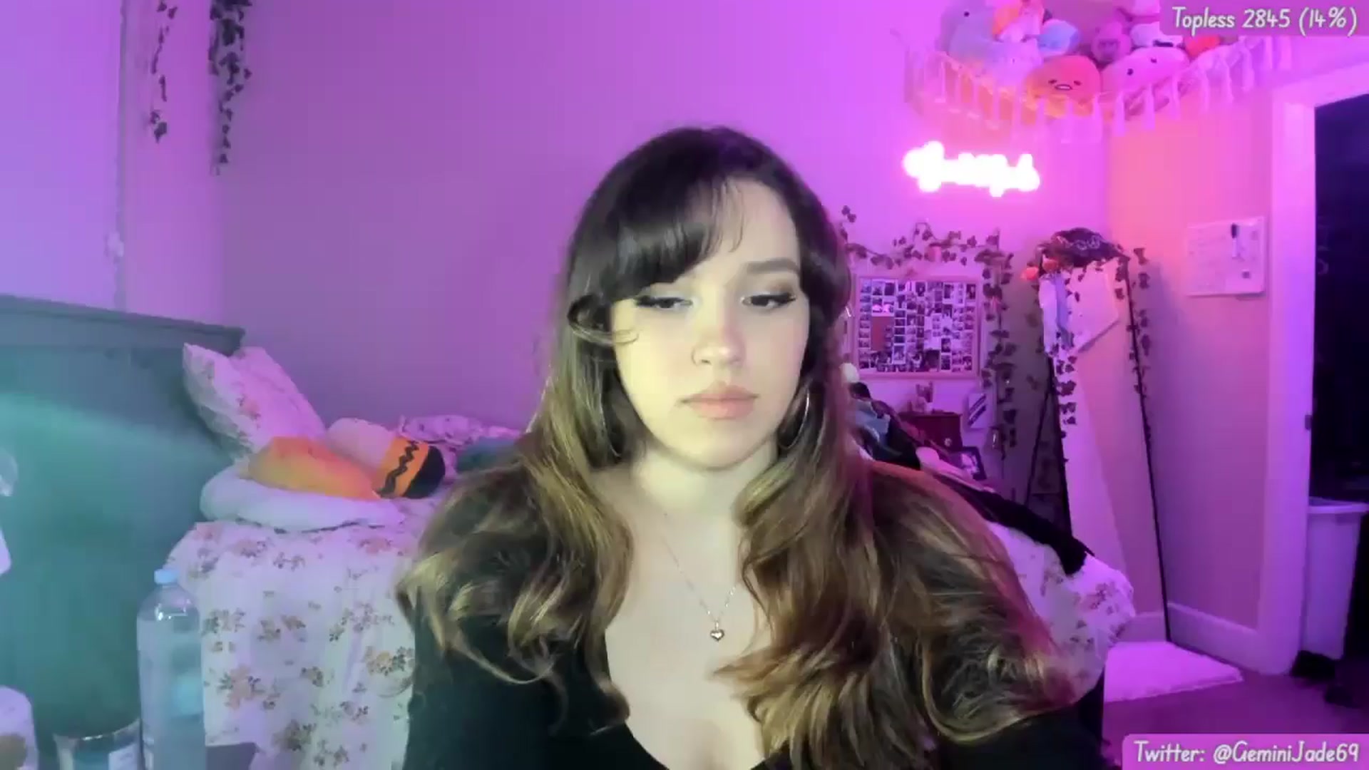 Gallery image thumbnail from GeminiJade69's myfreecams stream on, 06/30/2024, 06:41 image 1 of 20
