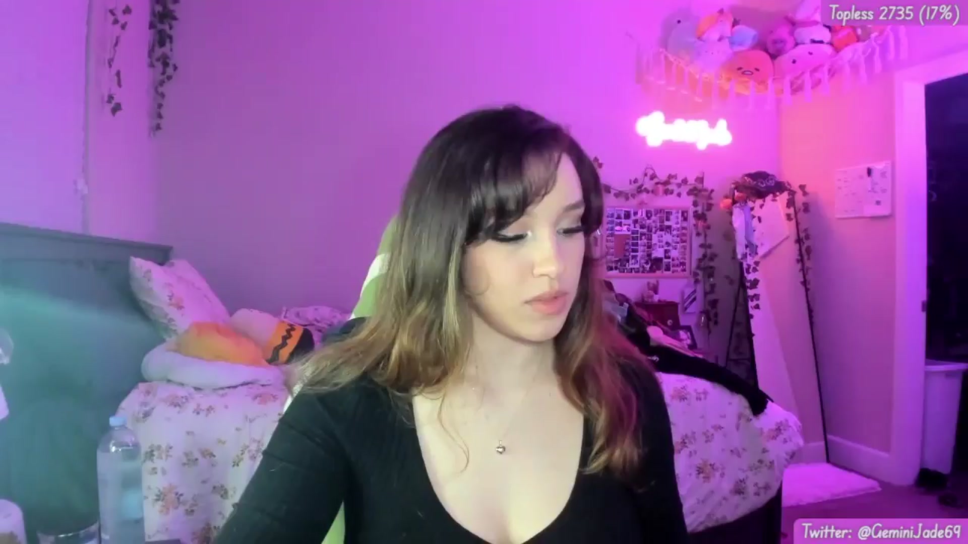 Gallery image thumbnail from GeminiJade69's myfreecams stream on, 06/30/2024, 06:41 image 8 of 20