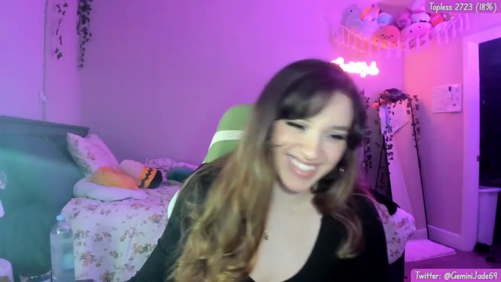 Gallery image thumbnail from GeminiJade69's myfreecams stream on, 06/30/2024, 06:41 image 13 of 20
